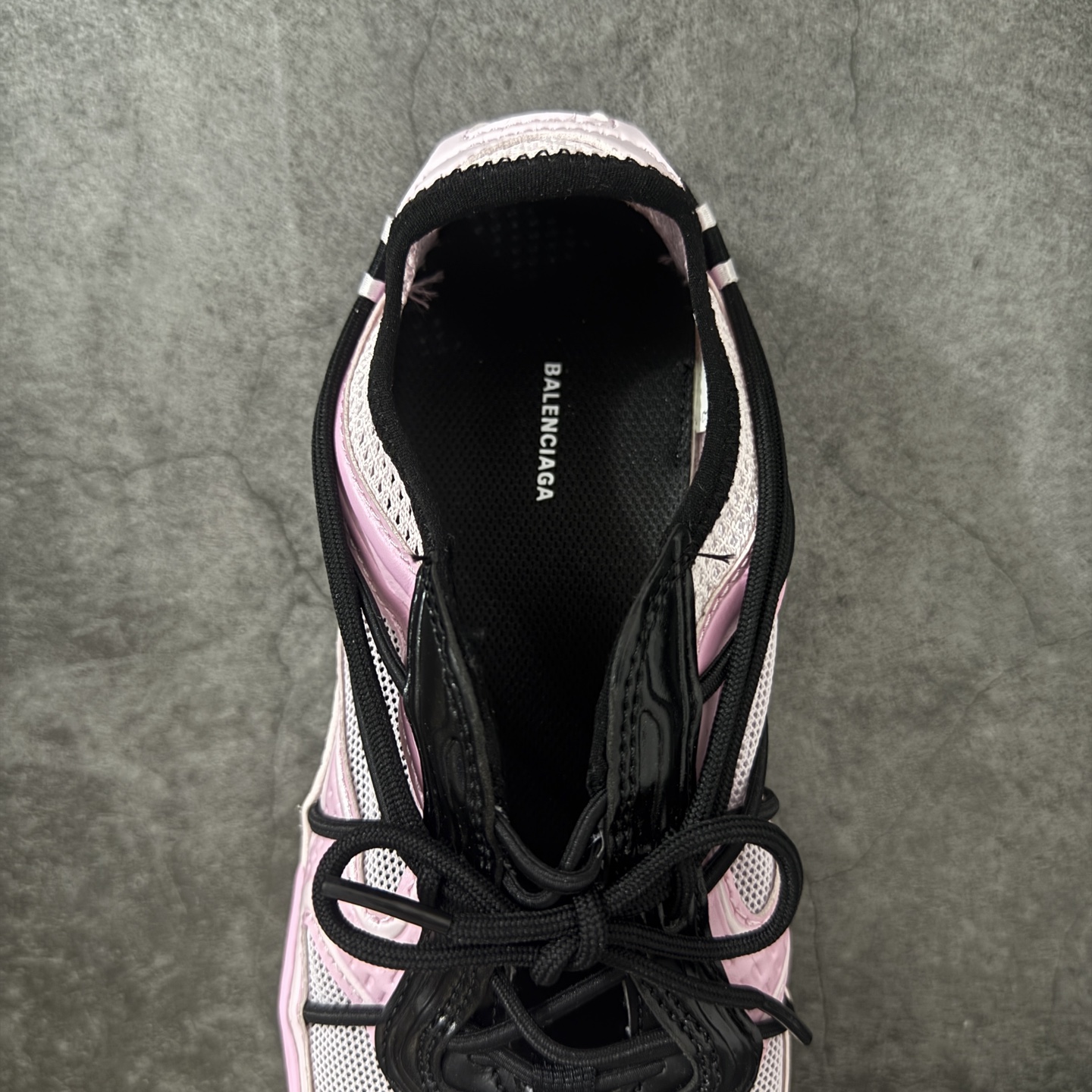 图片[8]-【XA版本】Balenciaga巴黎世家 Radar 圆头系带 做旧效果 低帮 生活休闲鞋 巴黎世家25代 轻薄款经典出货 这个非常适合春夏季 很薄很轻 摆脱了巴黎世家往昔那种笨重的观念 尺码：35-40-选品中心