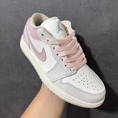Nike Air Jordan 1 aj1 Low 全新配色 AJ1乔1低帮休闲板鞋 同步官方配色 市场唯一独家头层皮打 Nike Air Jordan 1 aj1 Low 全新配色 AJ1乔1低帮休闲板鞋 同步官方配色 市场唯一独家头层皮打