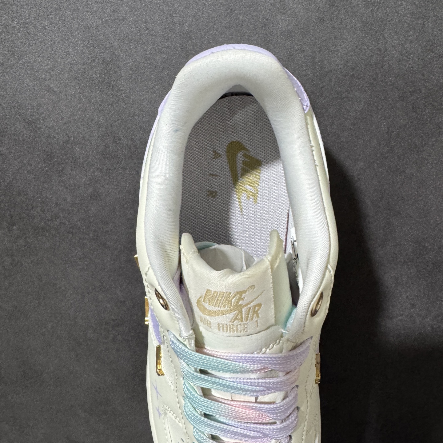 Nike Air Force 1'07 Low 手绘涂鸦 紫色星空 空军一号低帮休闲板鞋 FV3654-511 #将浪漫 Nike Air Force 1'07 Low 手绘涂鸦 紫色星空 空军一号低帮休闲板鞋 FV3654-511 #将浪漫