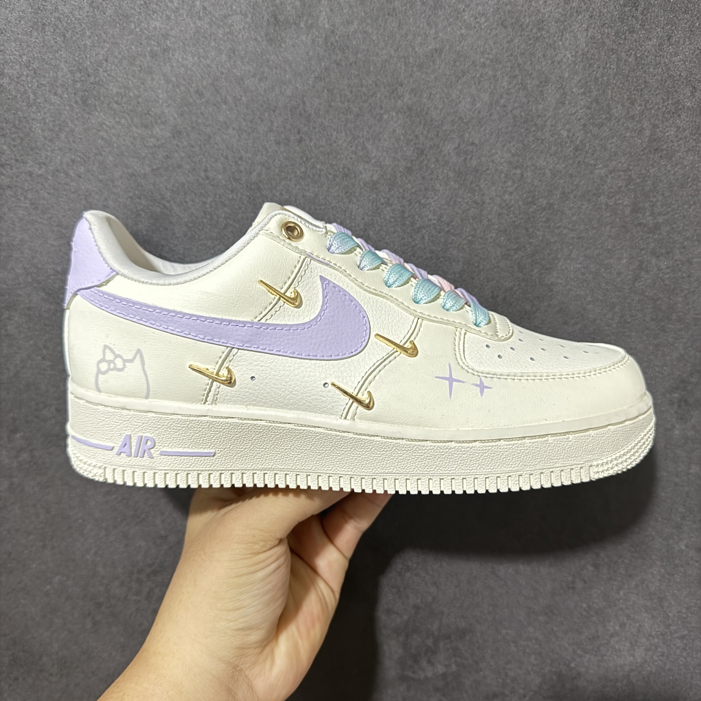 Nike Air Force 1'07 Low 手绘涂鸦 紫色星空 空军一号低帮休闲板鞋 FV3654-511 #将浪漫 Nike Air Force 1'07 Low 手绘涂鸦 紫色星空 空军一号低帮休闲板鞋 FV3654-511 #将浪漫