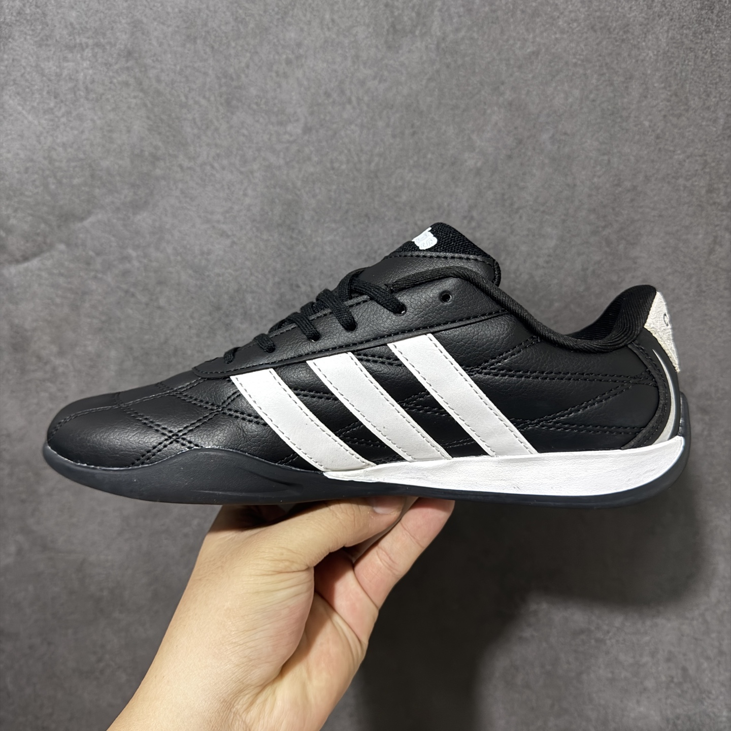 adidas adidas ADIRACER 2026百搭单品 adidas adidas ADIRACER 2026 adidas adidas ADIRACER 2026百搭单品 adidas adidas ADIRACER 2026