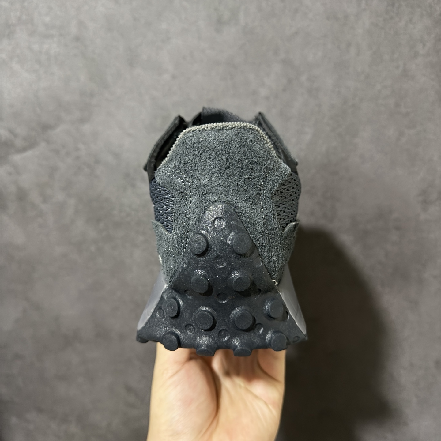 New Balance NB327系列复古休闲运动慢跑鞋 “炭黑米白麻布”U327WVE 原厂细翻毛 原数据档案结合二次