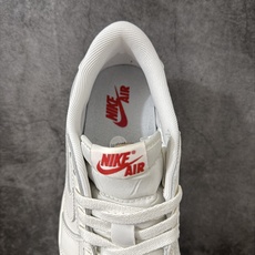 Air Jordan 1 Low OG AJ1低邦 米白 男女同款 乔丹篮球鞋系列 HQ6998-100 全新og系列出 Air Jordan 1 Low OG AJ1低邦 米白 男女同款 乔丹篮球鞋系列 HQ6998-100 全新og系列出