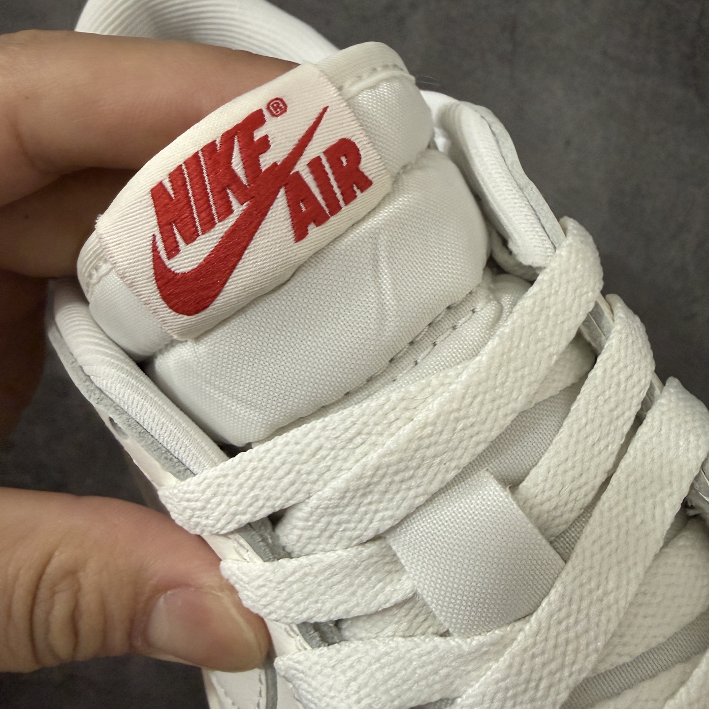 Air Jordan 1 Low OG AJ1低邦 米白 男女同款 乔丹篮球鞋系列 HQ6998-100 全新og系列出