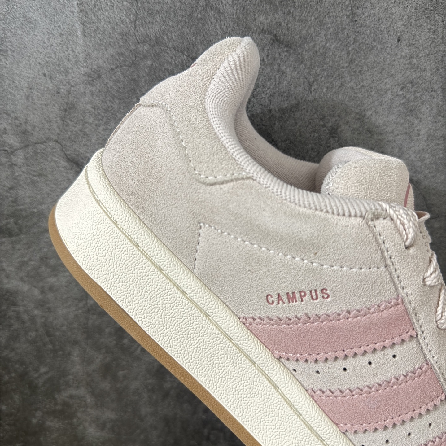 阿迪达斯三叶草adidas originals Campus 00s 绿白 货号：JH5628 尺码：35.5 36 3