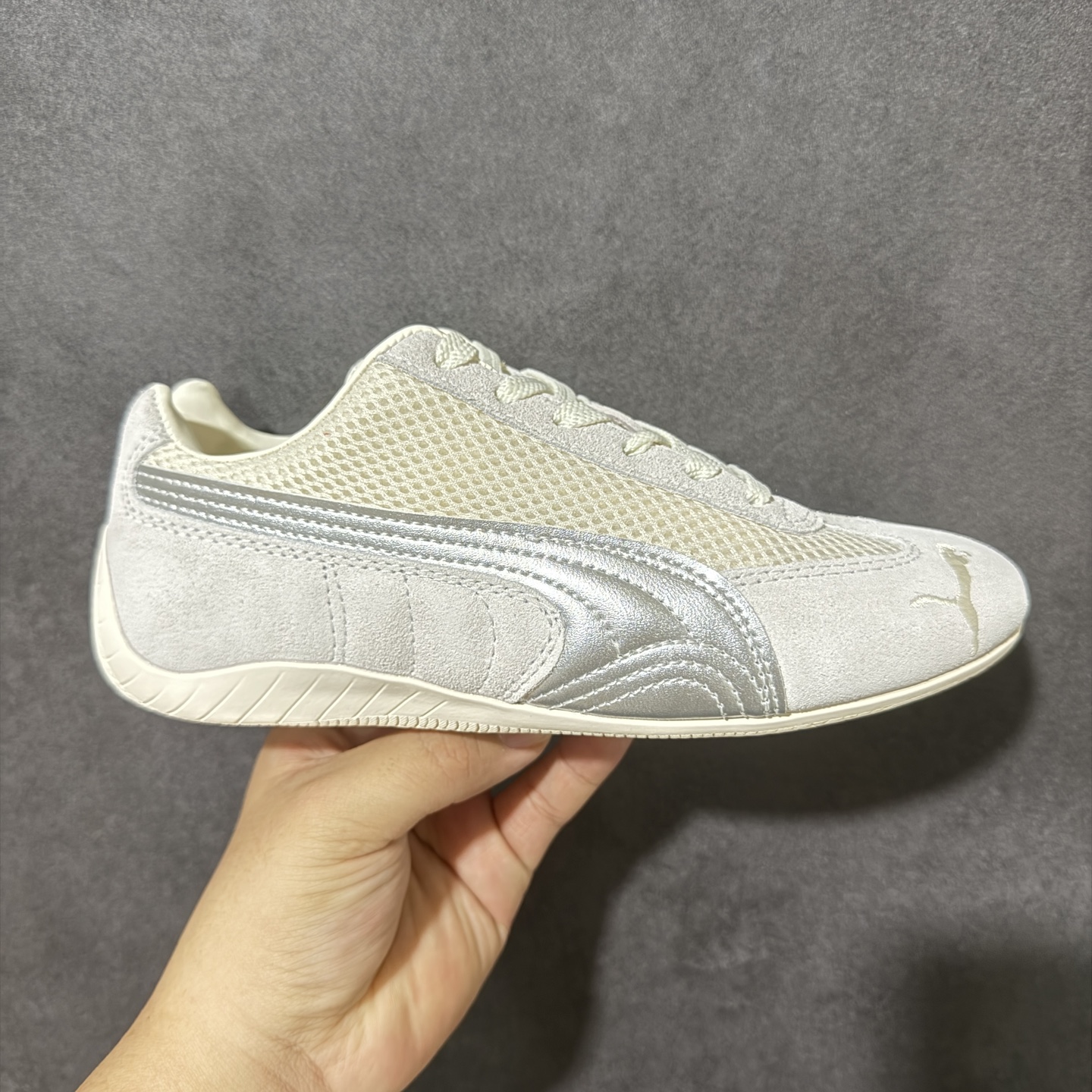 Puma Speedcet Etoile Wns 彪马薄底德迅复古运动休闲赛车跑鞋 以趣味十足又前卫复古的设计引领潮流，