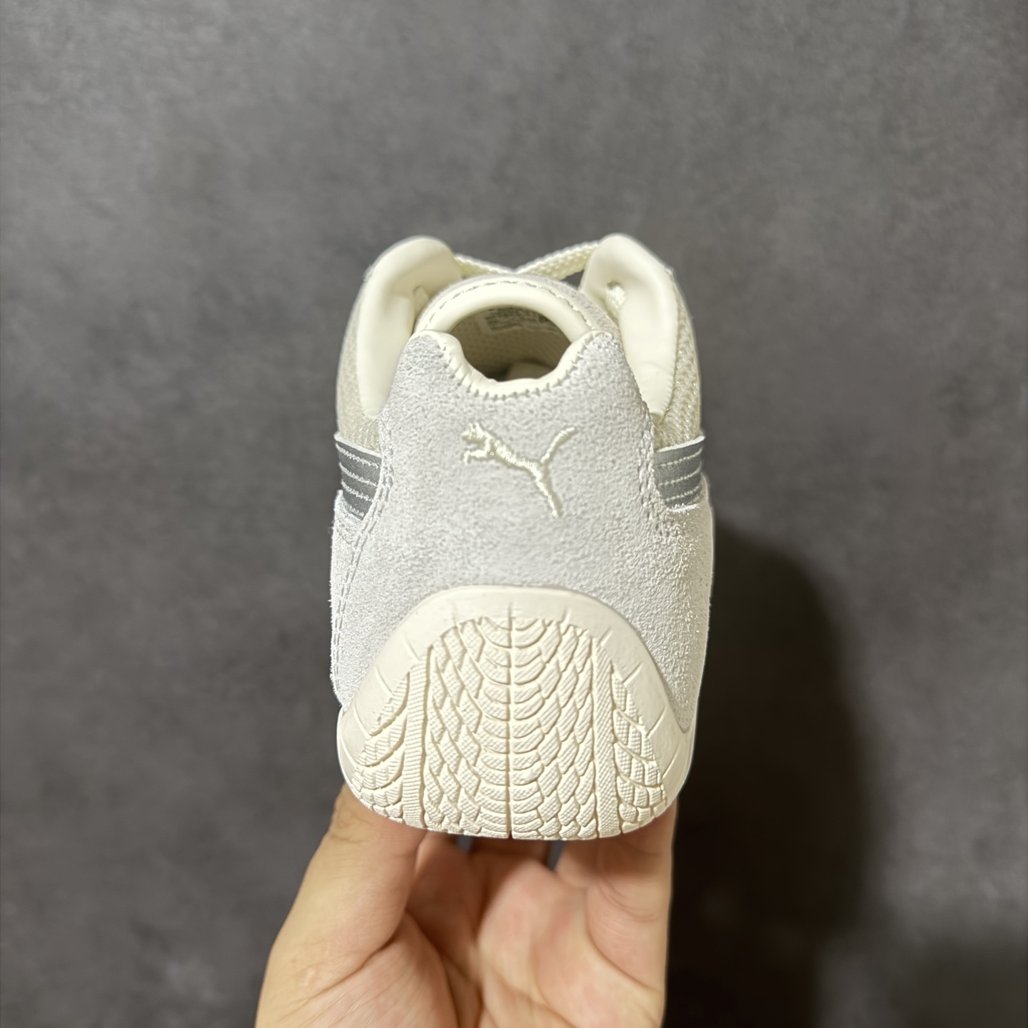 Puma Speedcet Etoile Wns 彪马薄底德迅复古运动休闲赛车跑鞋 以趣味十足又前卫复古的设计引领潮流，