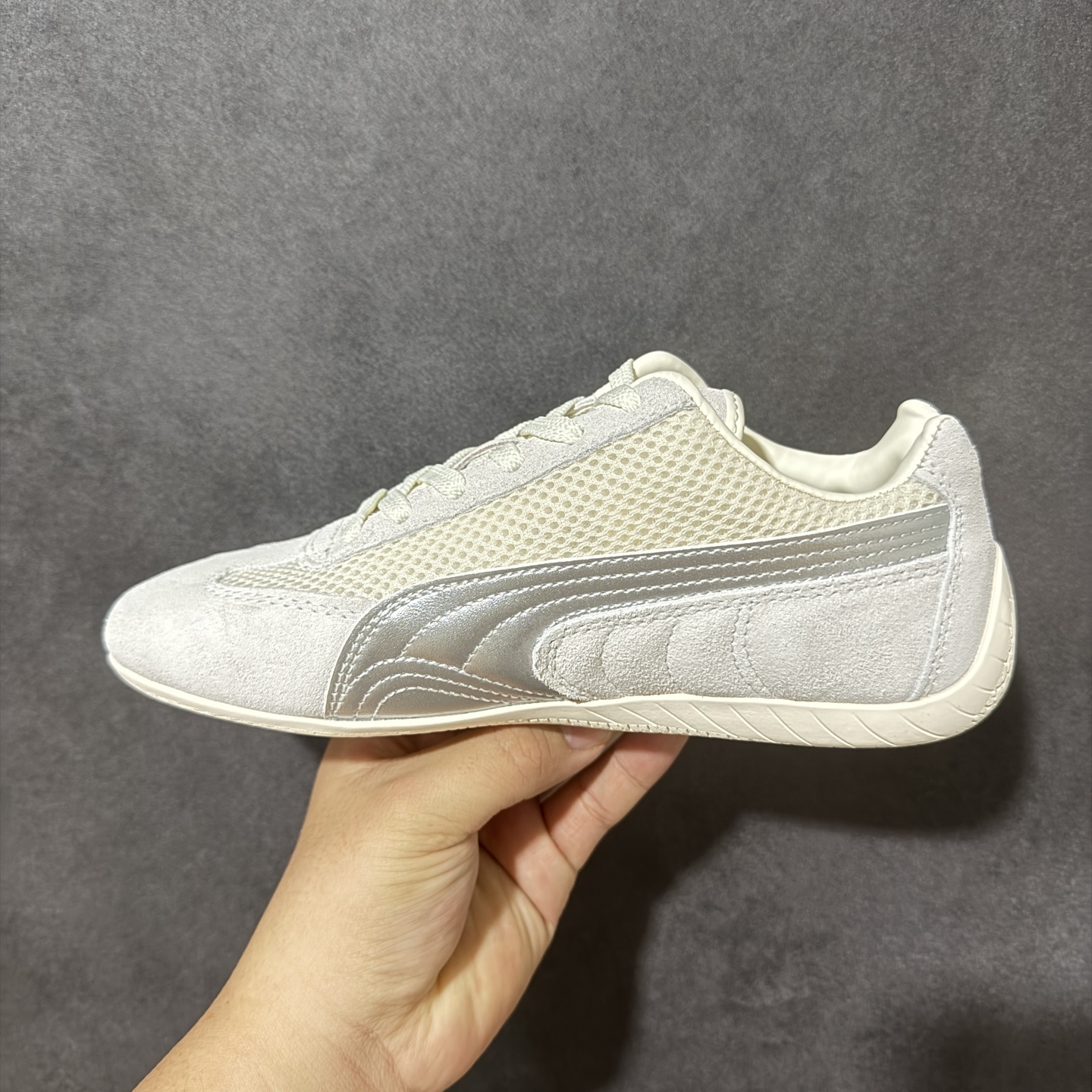 Puma Speedcet Etoile Wns 彪马薄底德迅复古运动休闲赛车跑鞋 以趣味十足又前卫复古的设计引领潮流，