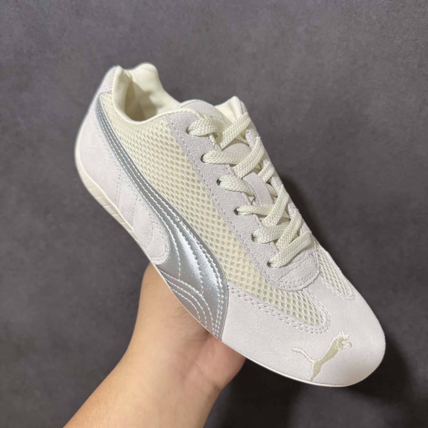 Puma Speedcet Etoile Wns 彪马薄底德迅复古运动休闲赛车跑鞋 以趣味十足又前卫复古的设计引领潮流，