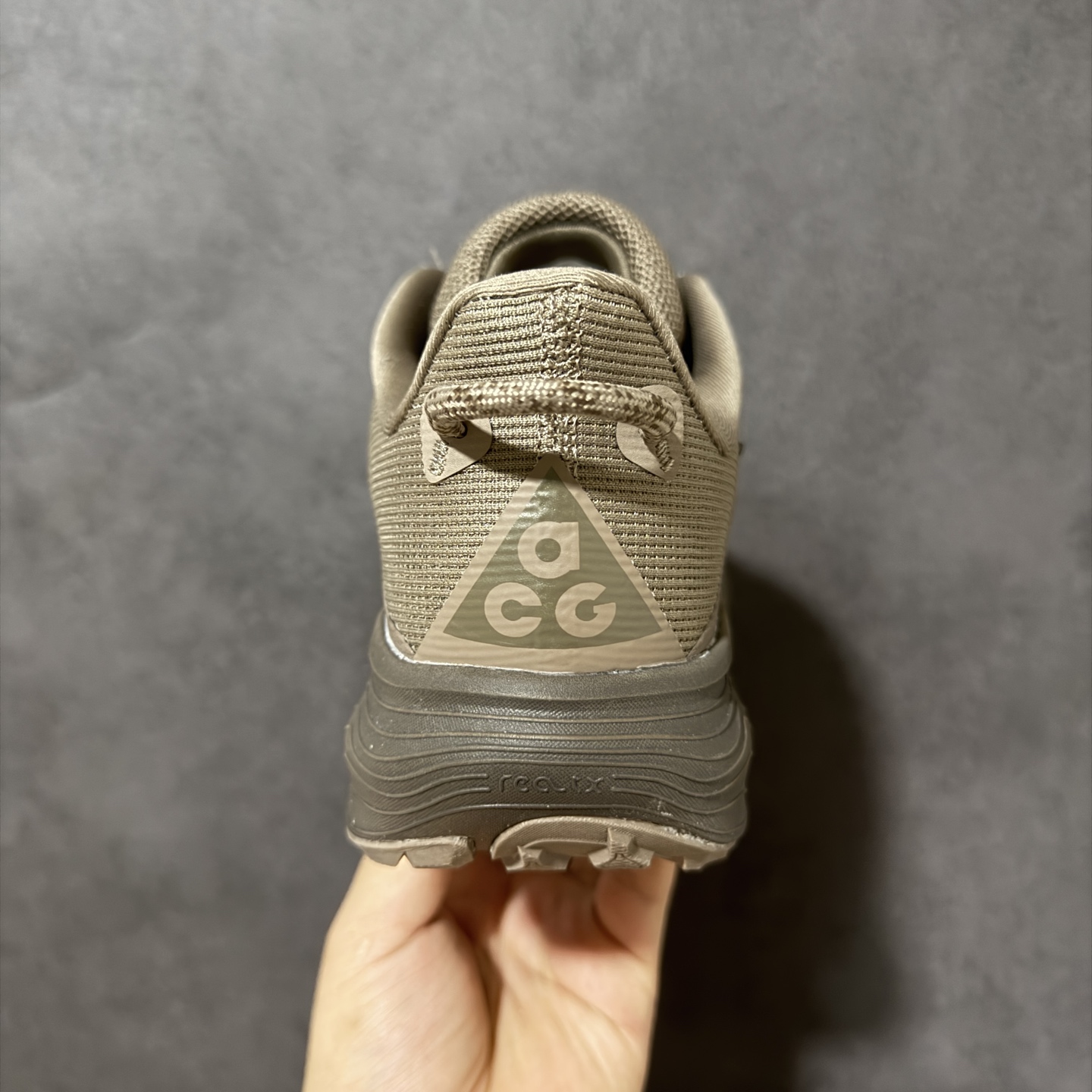 Nike ACG PEGASUS TRAIL Next Nature 越野跑步鞋 登月兼顾迅疾外观和稳固脚感 后跟覆面和