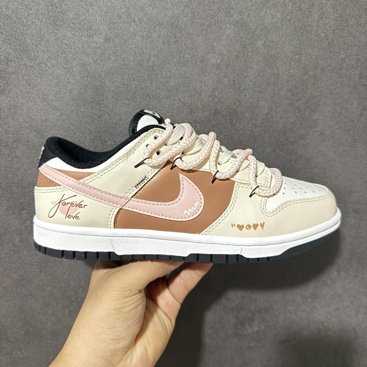 Nike Dunk Low 实力大厂出品 新配色陆续开发 利润个位数只为口碑 全套原纸板楦头开发 确保原汁原味 完美呈现