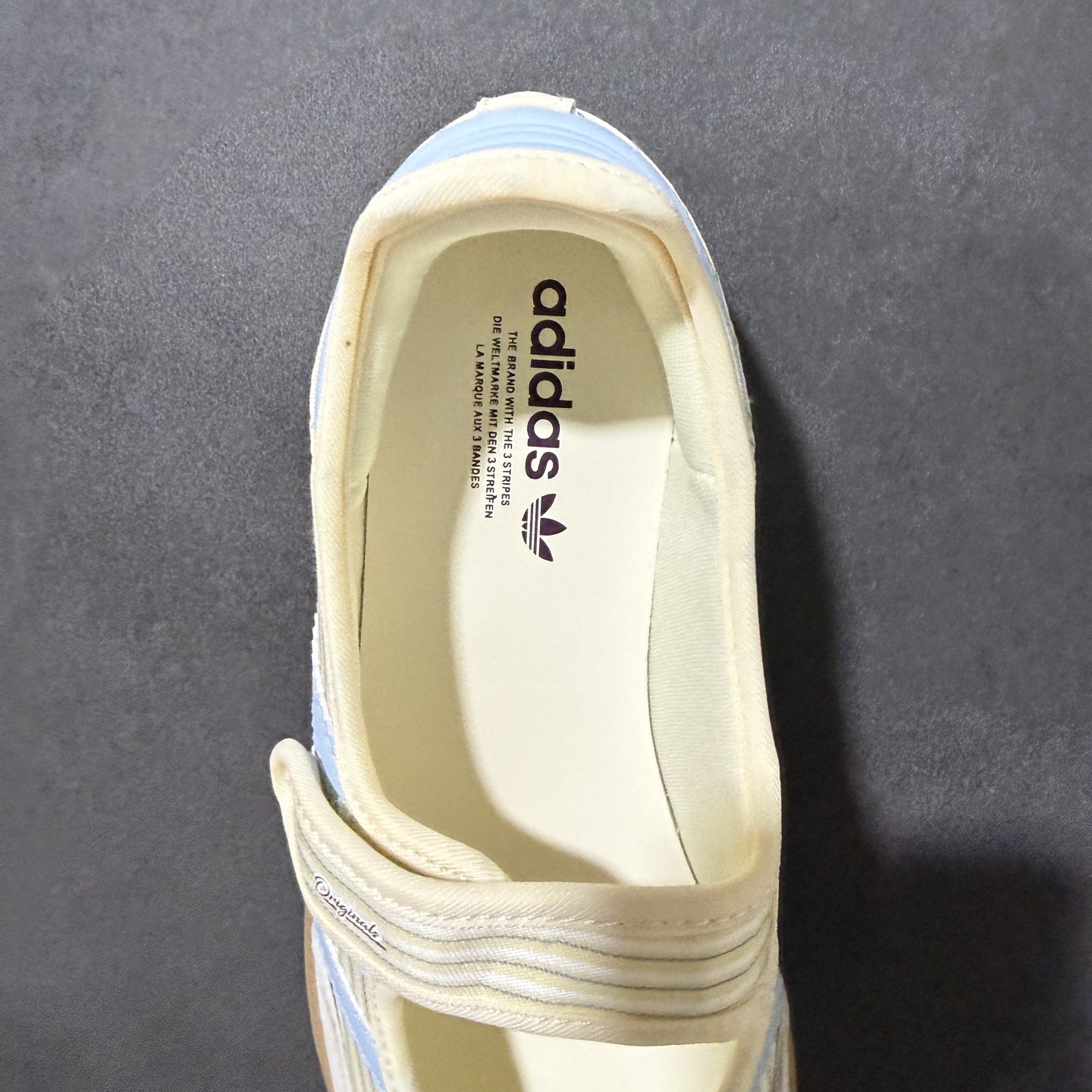 Adidas三叶草Barreda Mary Jane 玛丽珍鞋 货号: KH7833 尺码: 36 36.5 37.5 