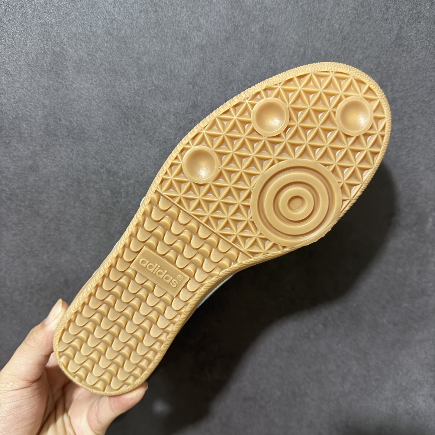 Adidas三叶草Barreda Mary Jane 玛丽珍鞋 货号: KH7833 尺码: 36 36.5 37.5 