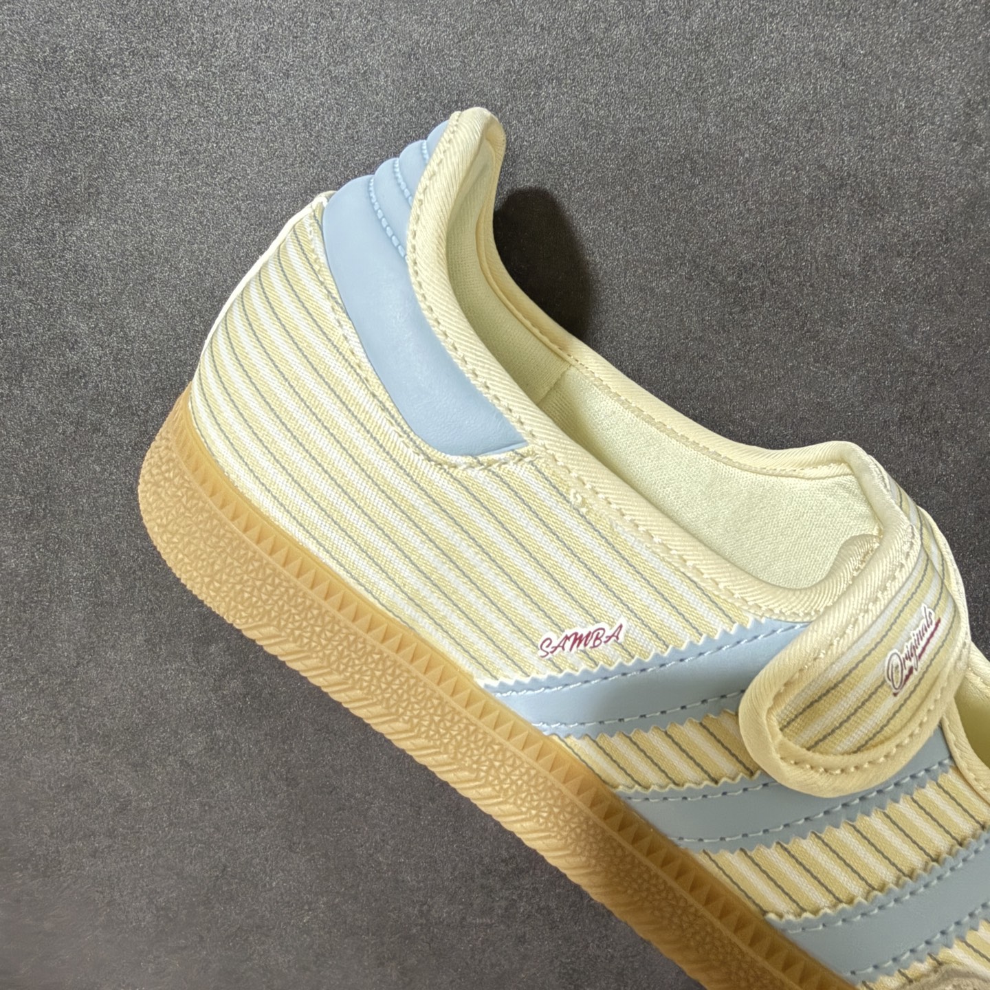 Adidas三叶草Barreda Mary Jane 玛丽珍鞋 货号: KH7833 尺码: 36 36.5 37.5 