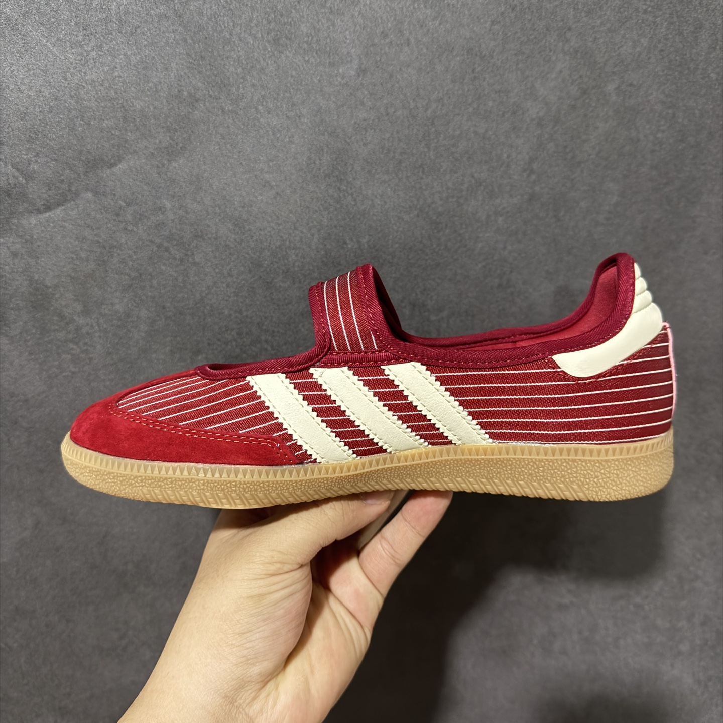 Adidas三叶草Barreda Mary Jane 玛丽珍鞋 货号: KH7834 尺码: 36 36.5 37.5 