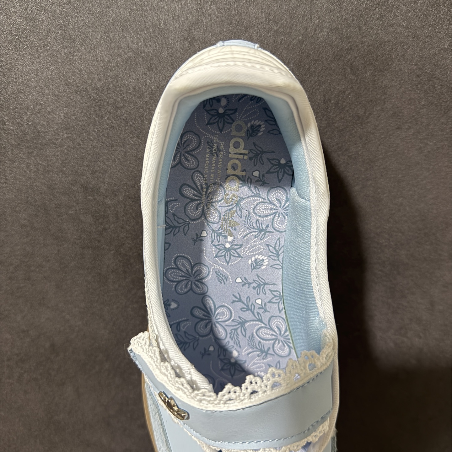 Adidas三叶草Barreda Mary Jane 玛丽珍鞋 货号: LA5345 尺码: 36 36.5 37.5 