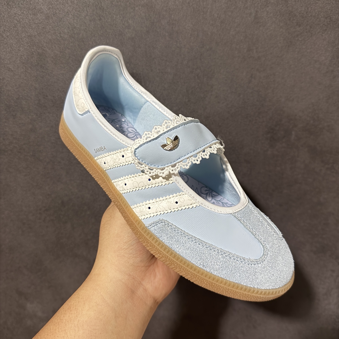 Adidas三叶草Barreda Mary Jane 玛丽珍鞋 货号: LA5345 尺码: 36 36.5 37.5 