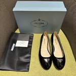 Prada Flat Shoes Genuine Leather Patent Sheepskin Spring/Summer Collection