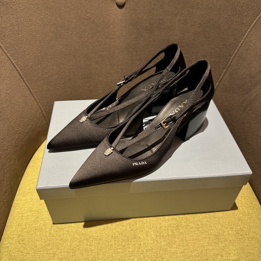 NO:173642,Hollow diamond buckle silk 14 colors, single shoes, real silk19860909镂空钻扣款真丝14个色,单鞋,real silk,Women's Shoes