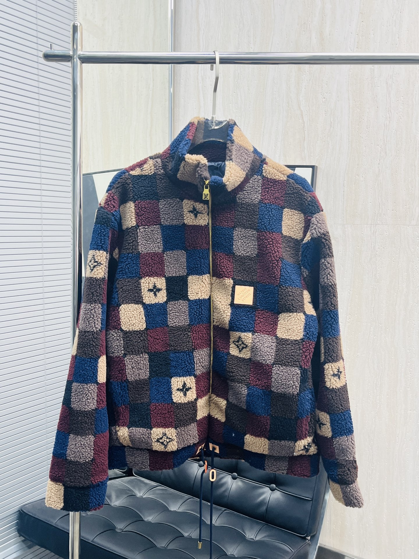P300 LV*Louis Vuitton top de chaqueta de peluche a cuadros para hombre