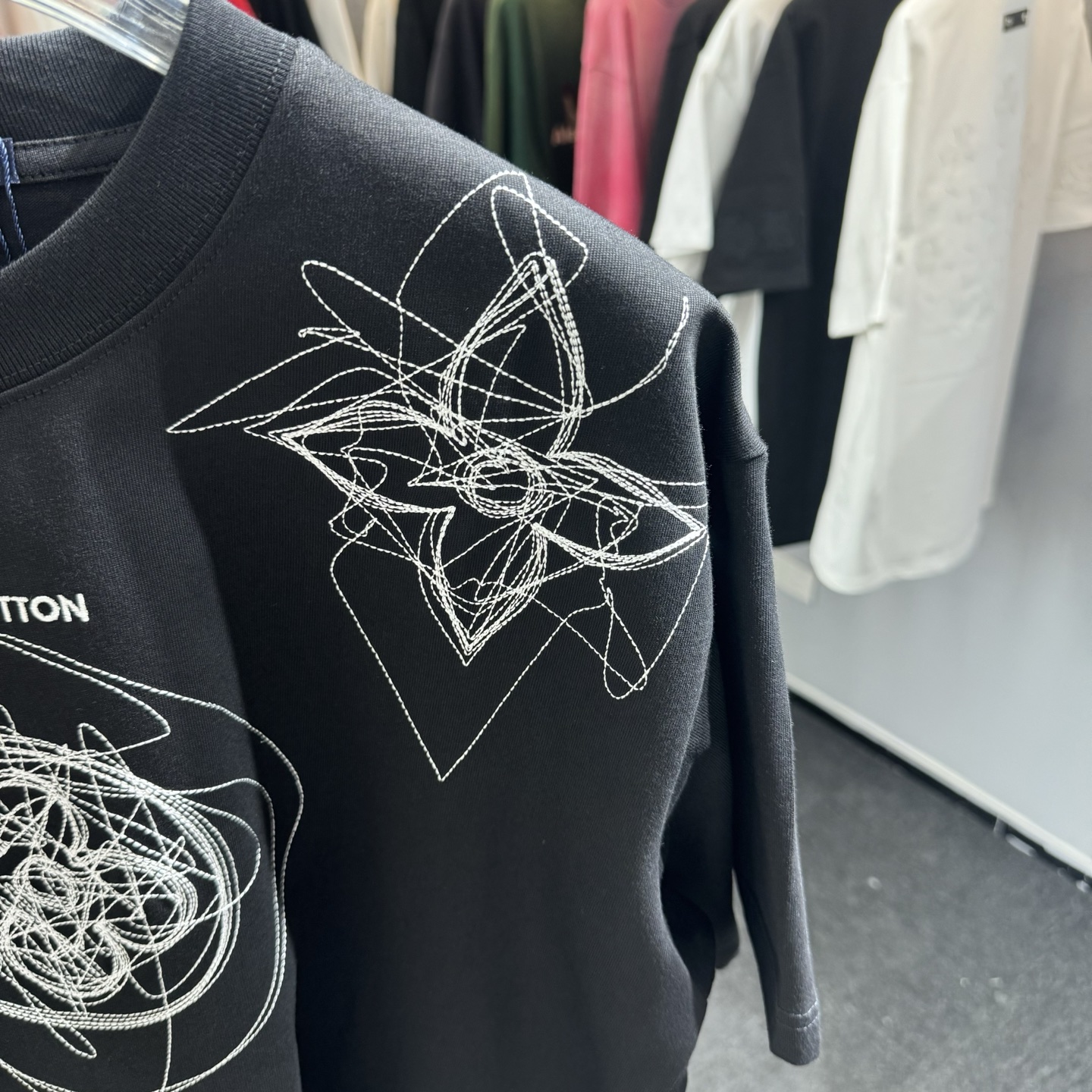 Louis Vuitton 26ss LV驴家早春新款圆领短袖 采用270克纯棉面料