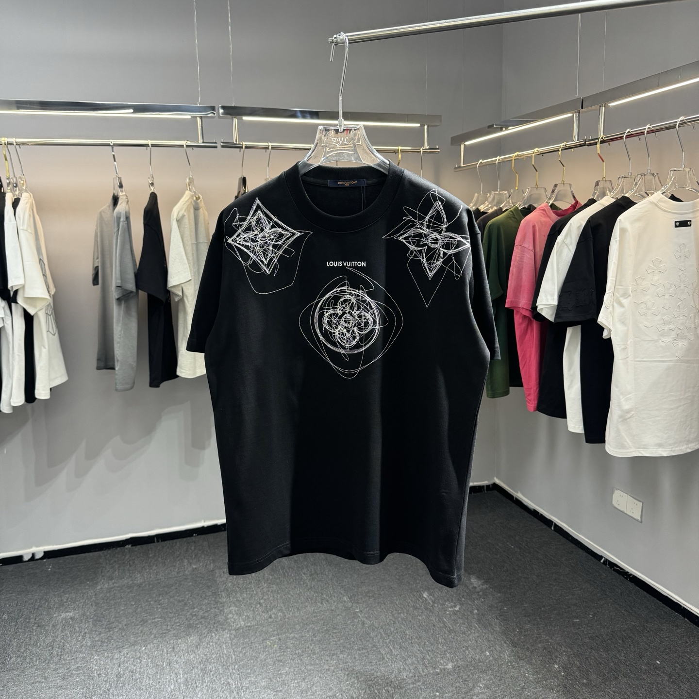 Louis Vuitton 26ss LV驴家早春新款圆领短袖 采用270克纯棉面料