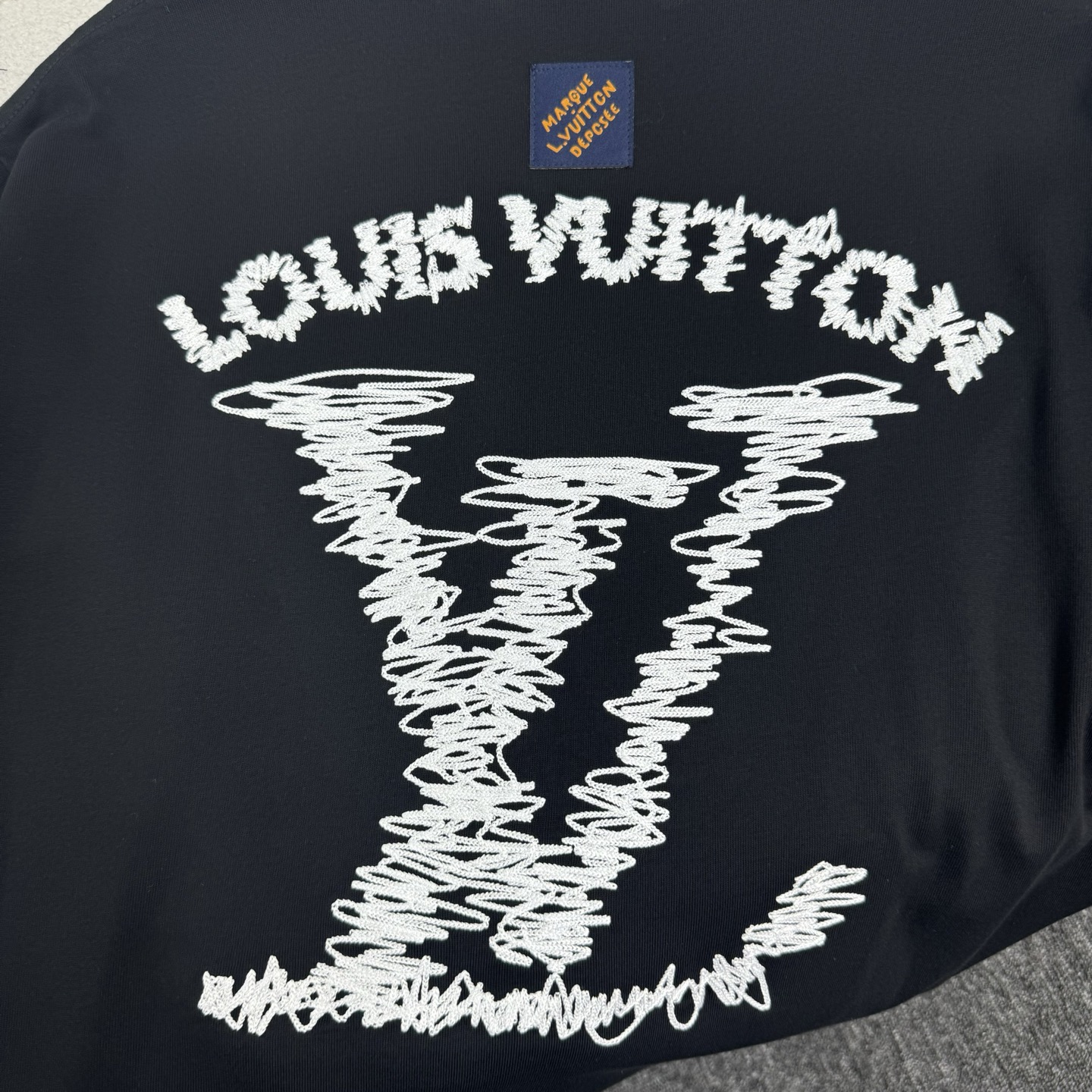 Louis Vuitton 26ss LV 驴家早春新款圆领短袖