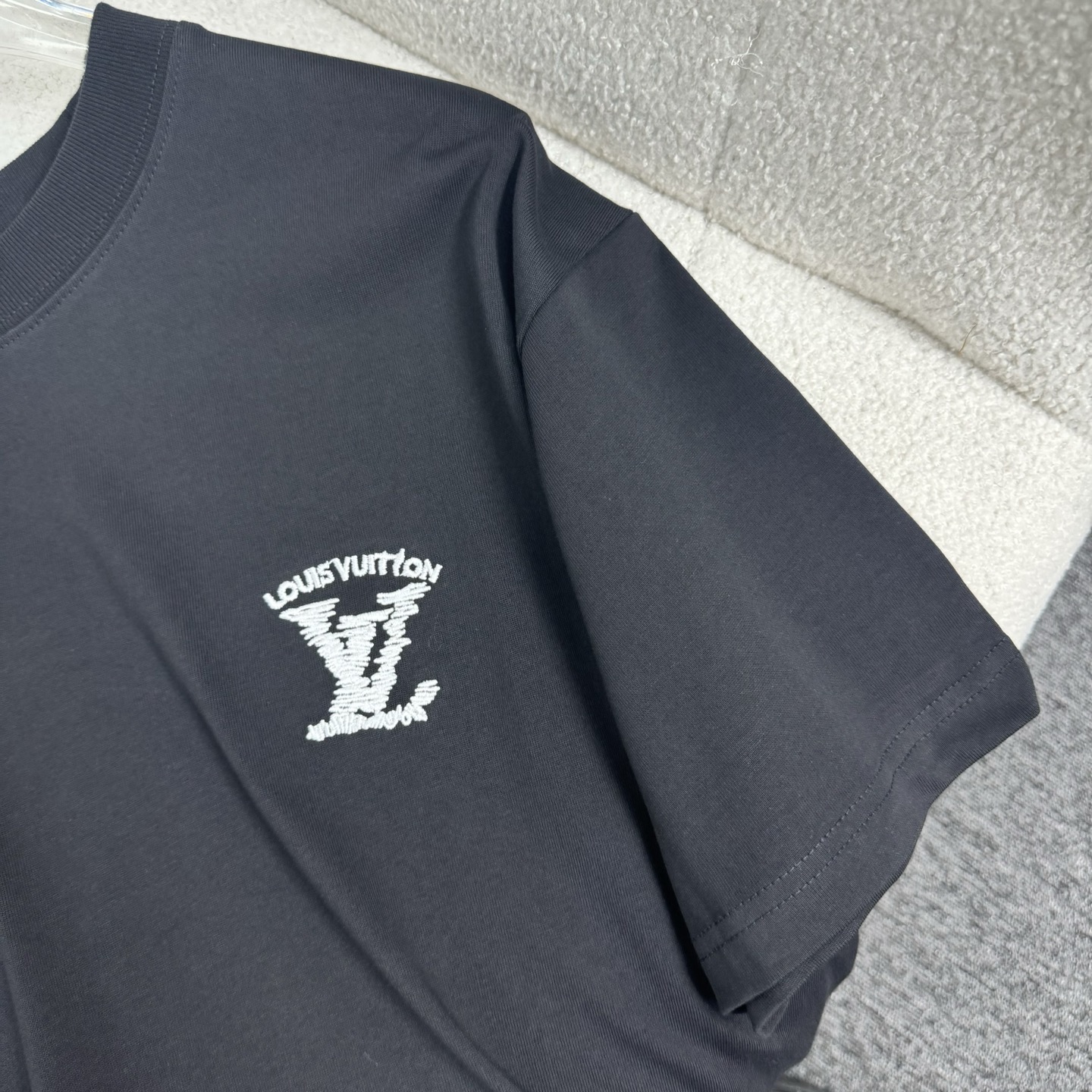Louis Vuitton 26ss LV 驴家早春新款圆领短袖