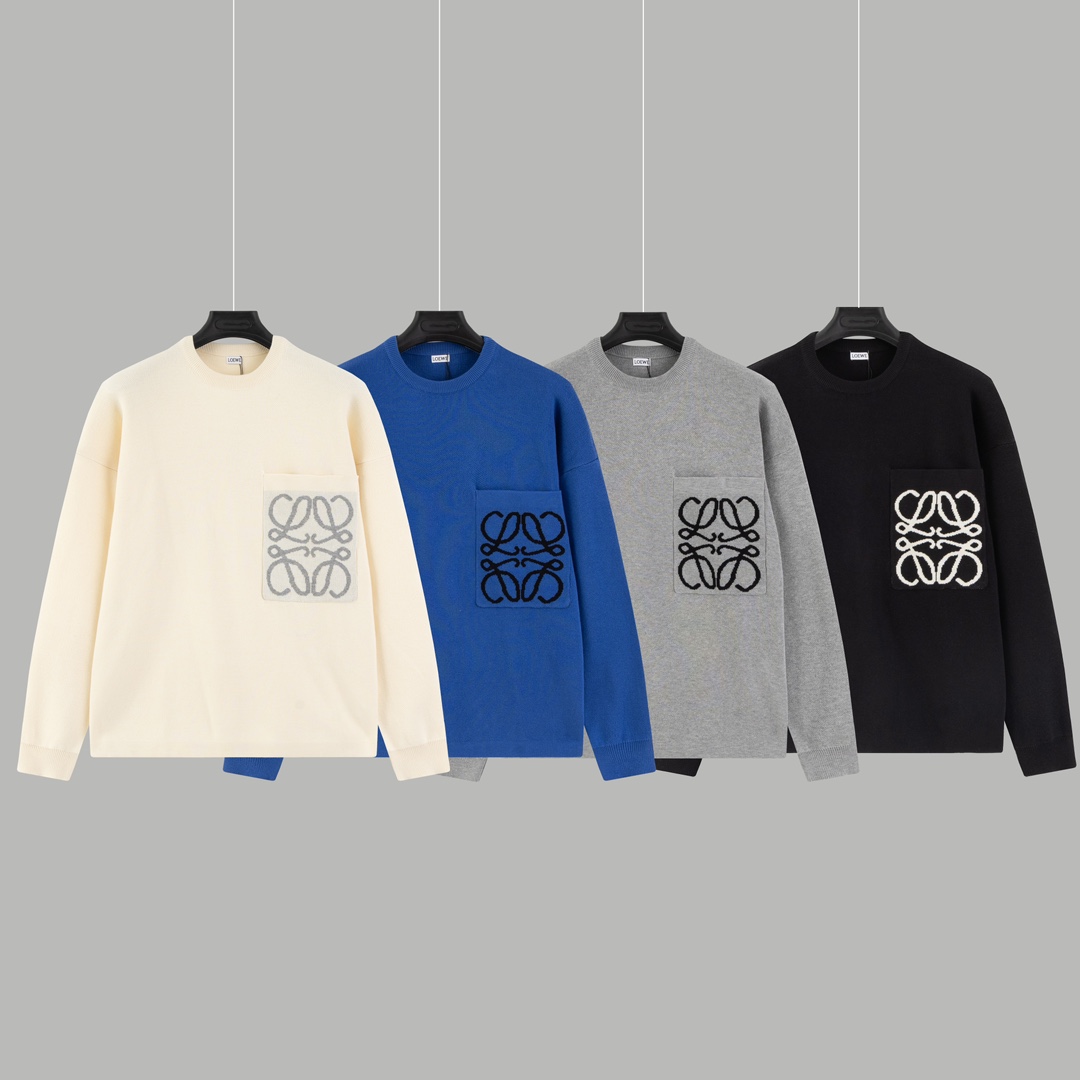 Luxury Handbags: Loewe Sweater with Unique Butterfly Logo Embroidery - 图片 2