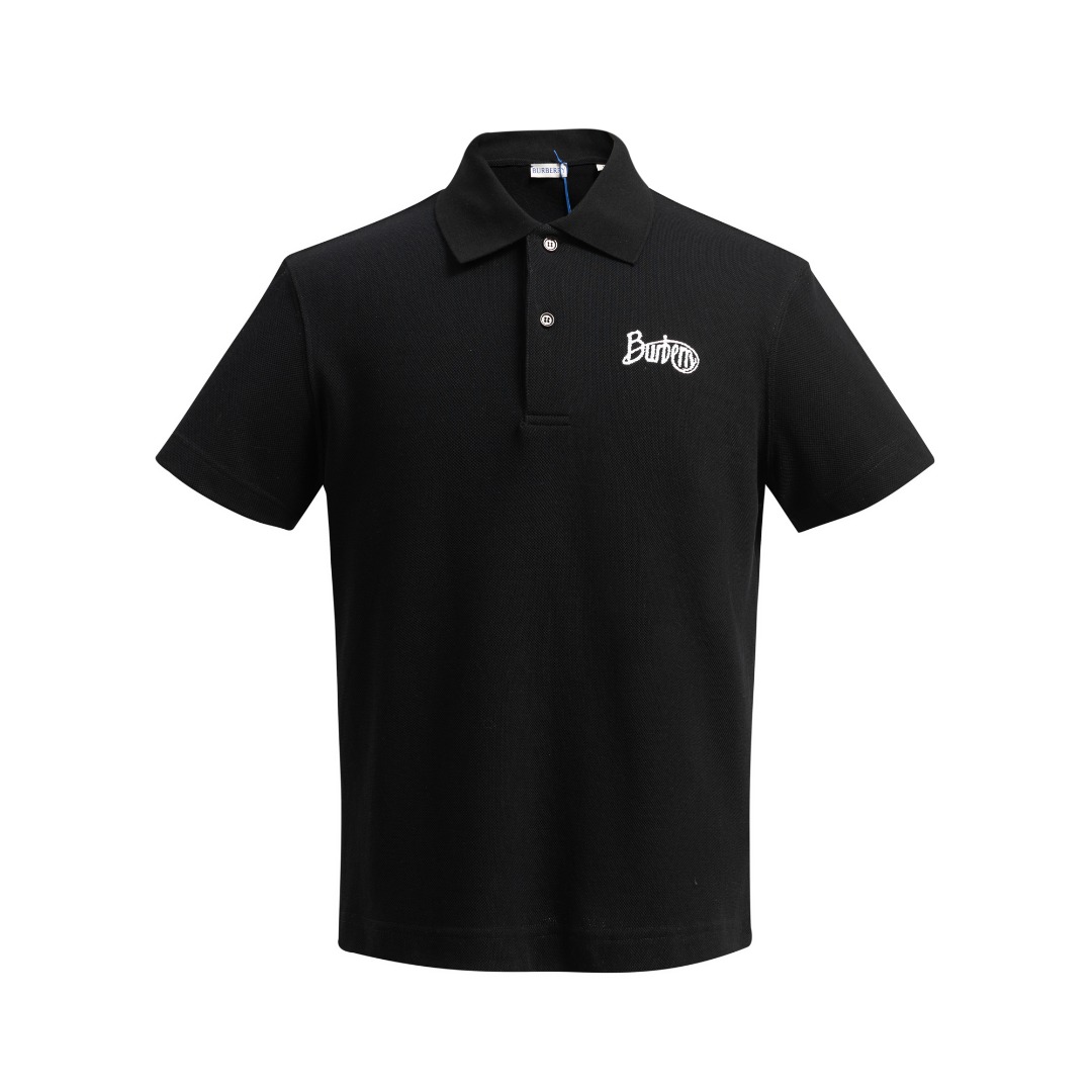 。BURBERRY棉质刺绣POLO衫
面料选择
选用珠地网眼布棉质面料打造，采用双罗纹针织工艺，形成凹凸