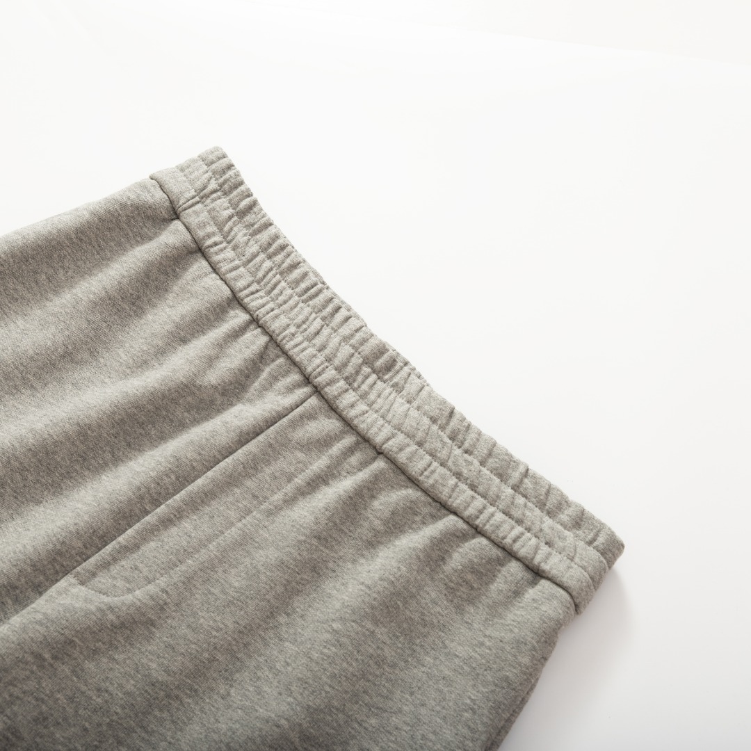 Burberry Men's Gray Drawstring Sweat Shorts | Comfortable & Stylish S-XL 3 o 1iopace75edb1ugupu1hsu1e1l2