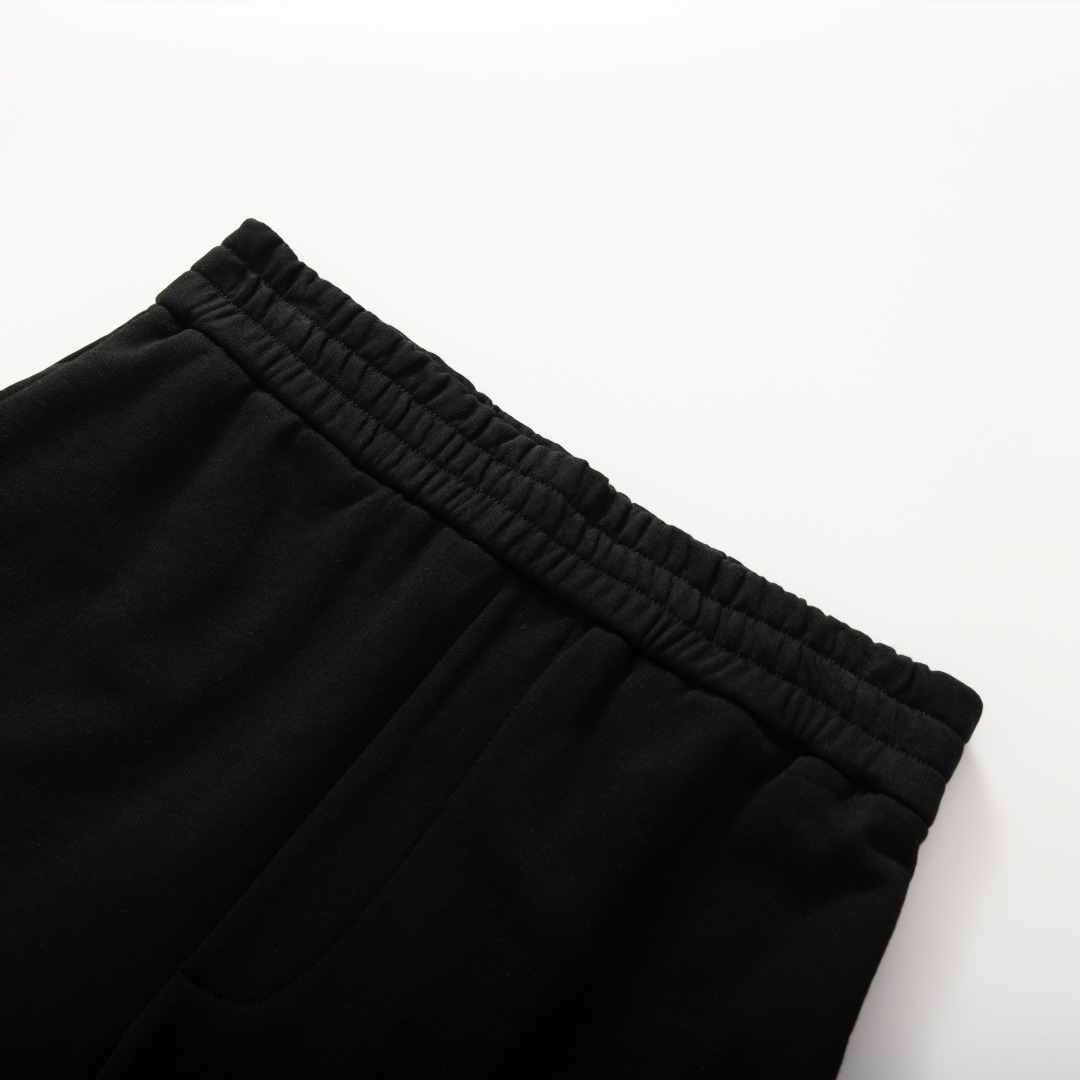 Burberry Men's Black Cotton Blend Casual Drawstring Shorts - S to XL 3 o 1iopaescli5c8htc0c1gpna1tf