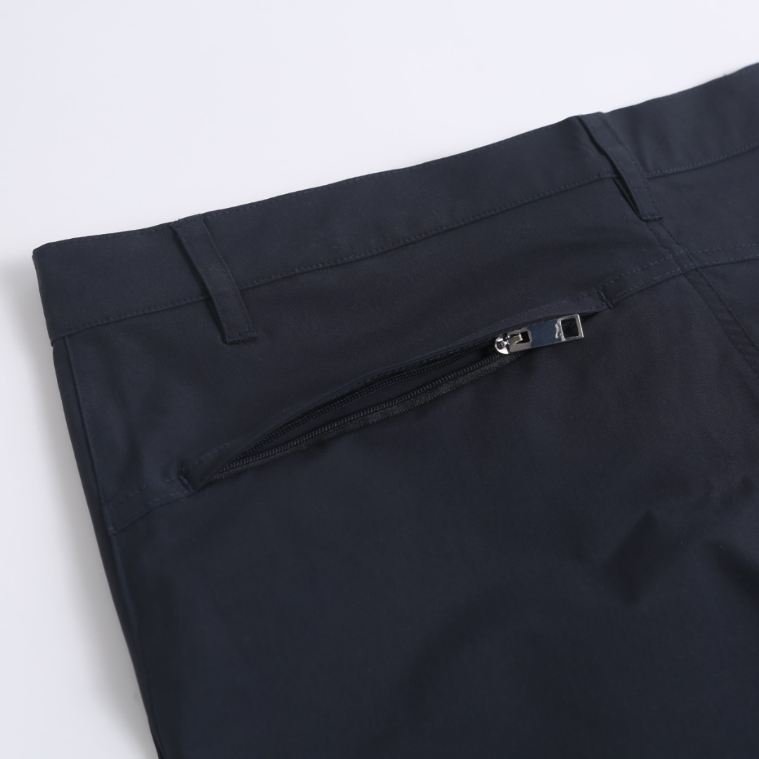 Lacoste 字母标识绣花工装短裤