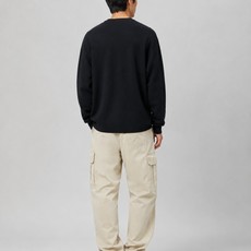 LOEWE口袋提花毛衣 面料选择: 选用49%粘纤43%棉和少量锦纶和氨纶织成。粘纤和棉主导亲肤、顺滑与垂坠感,贴身穿着 LOEWE口袋提花毛衣 面料选择: 选用49%粘纤43%棉和少量锦纶和氨纶织成。粘纤和棉主导亲肤、顺滑与垂坠感,贴身穿着