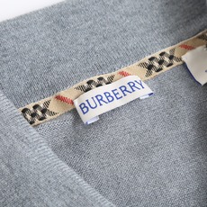 Bur长袖Polo针织衫 面料选择: 甄选多元棉羊毛混纺面料,羊绒搭配羊毛、棉,辅以聚酰胺与弹性纤维科学配比。进口针 Bur长袖Polo针织衫 面料选择: 甄选多元棉羊毛混纺面料,羊绒搭配羊毛、棉,辅以聚酰胺与弹性纤维科学配比。进口针