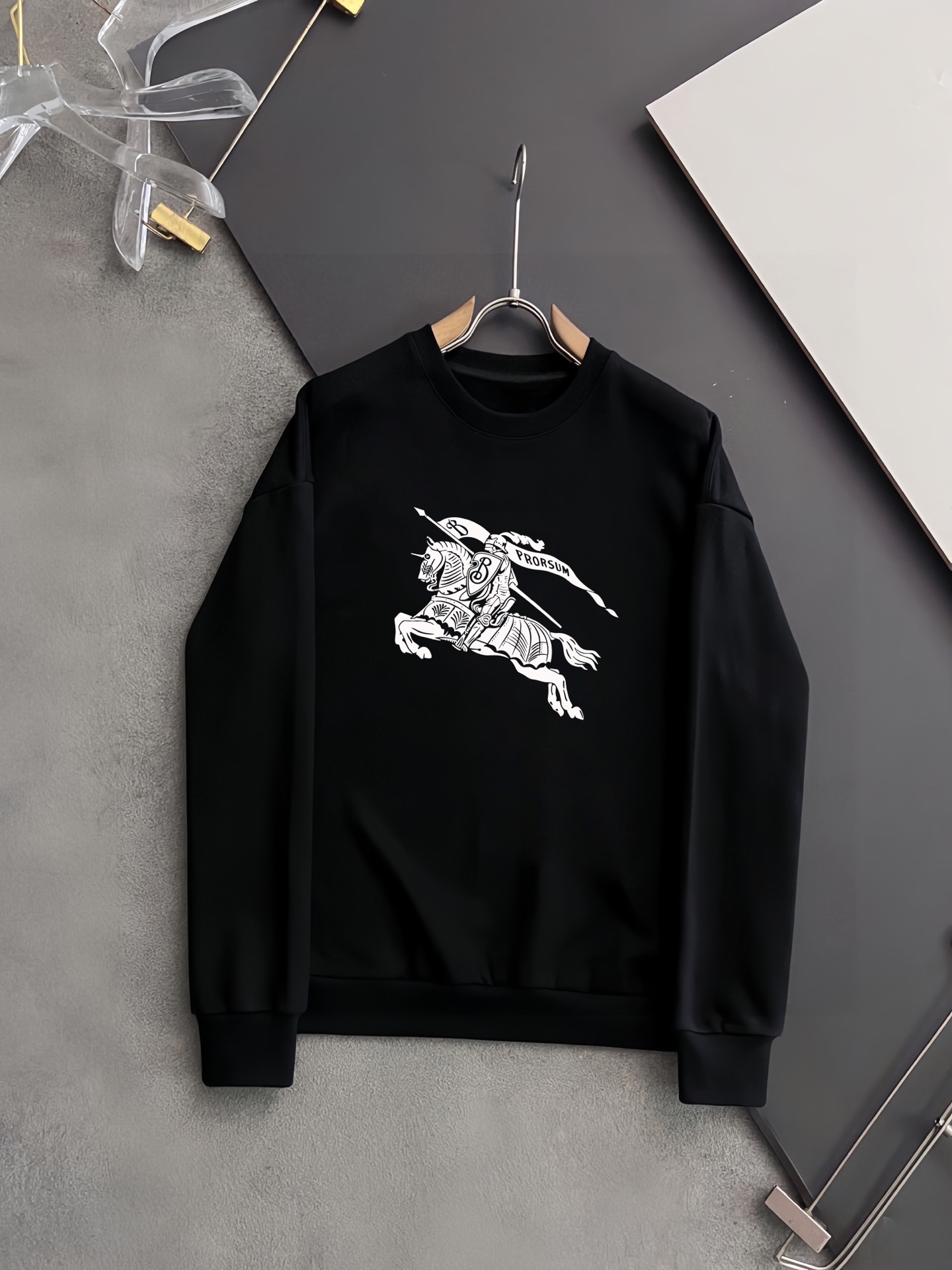 BBR 巴宝莉 個性派クラシックデザインの衛衣 400g純綿素材