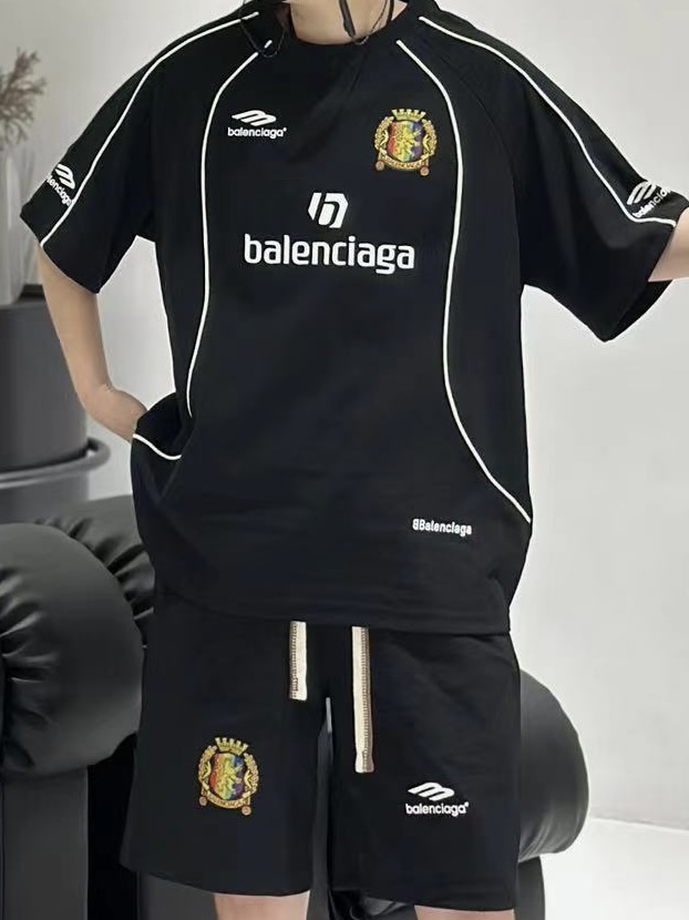 2024 Balenciaga Paris Summer Boomerang T-Shirt + Shorts Series Overview - 图片 4