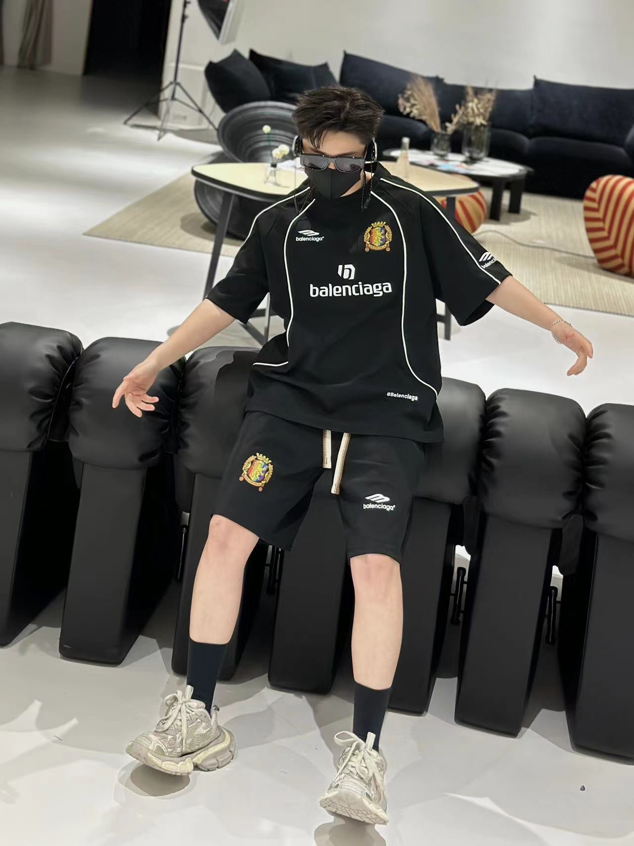 2024 Balenciaga Paris Summer Boomerang T-Shirt + Shorts Series Overview - 图片 1