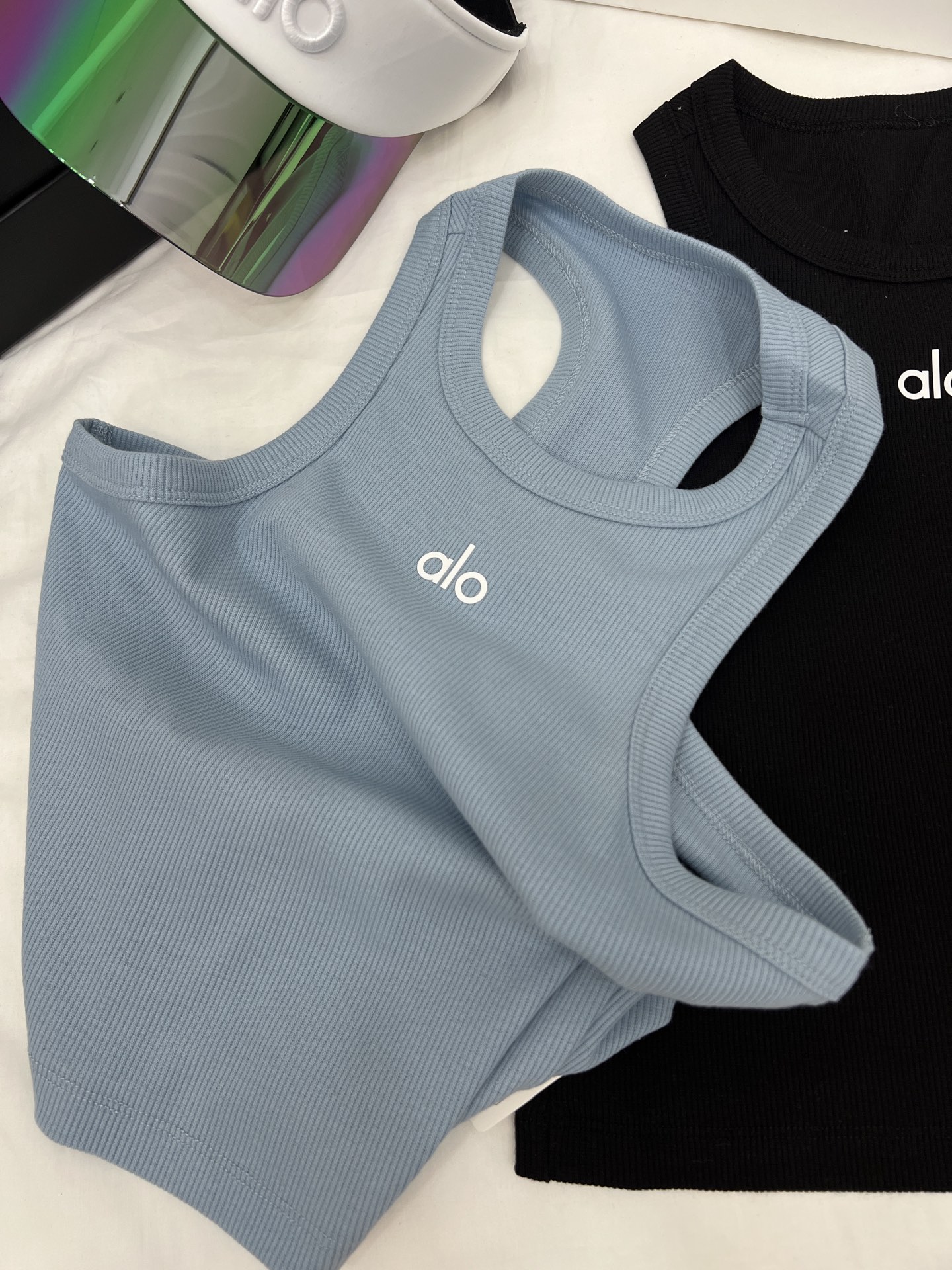 Stylish and Sexy Women’s Summer Vest with Backband Clipping – Must-Have for SML! - 图片 1