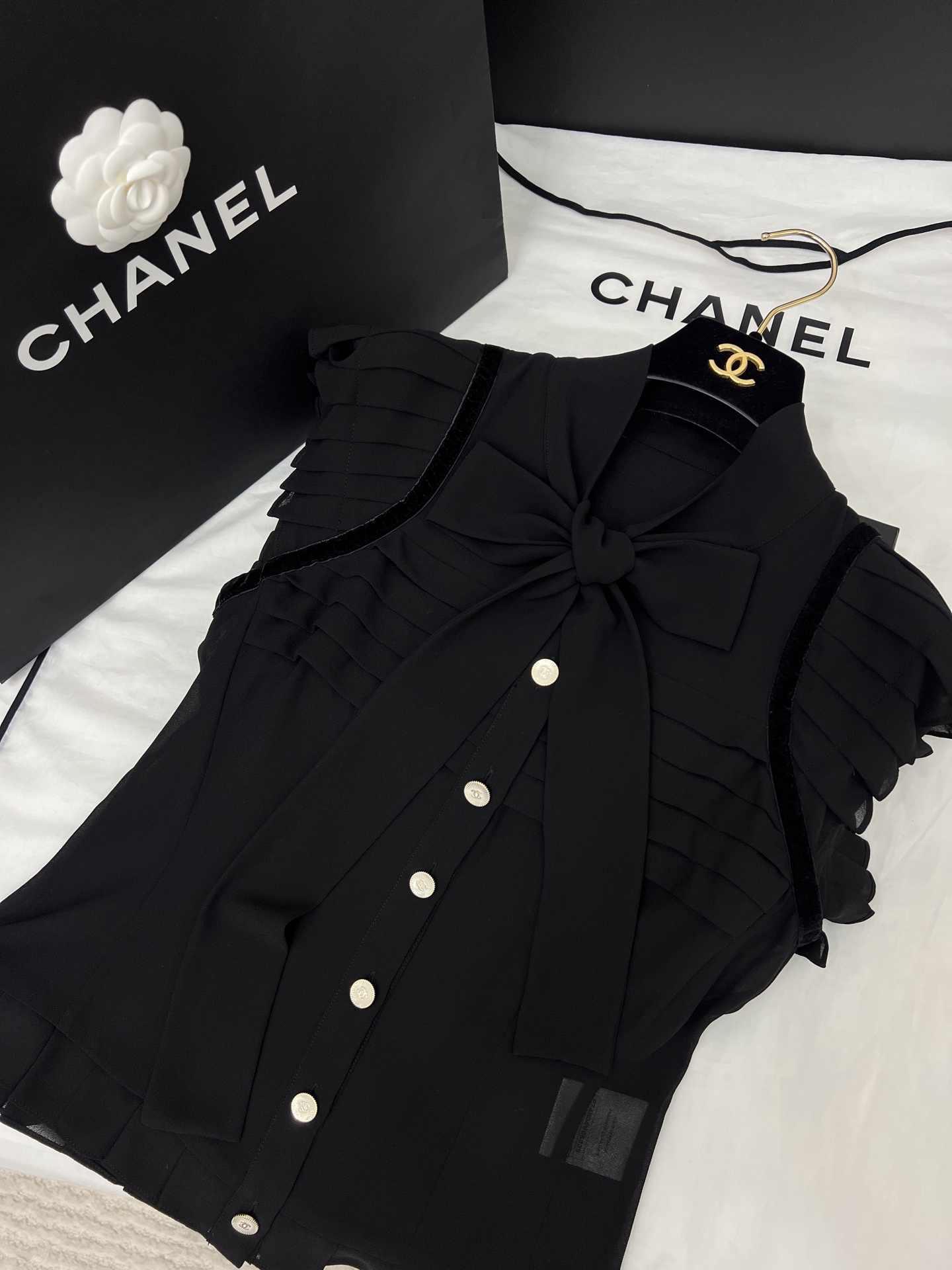 Vintage Exclusive: Original Hard-Core Female Suit with Palace Wind and Black Details