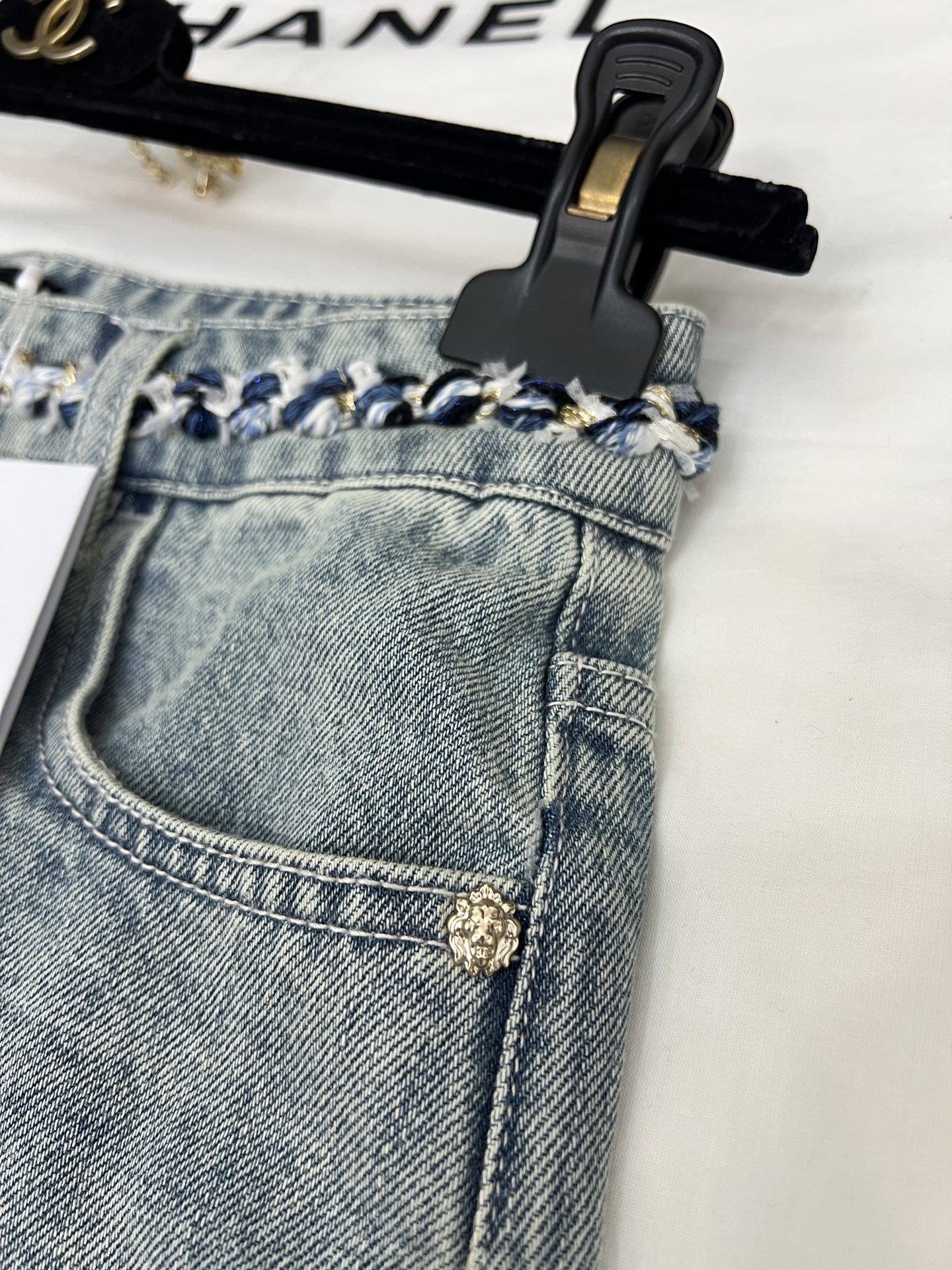 Retro Summer Fashion: High-Waisted Shorts, Hot Pants, Belt Decorations – Stylish and Trendy - 图片 4