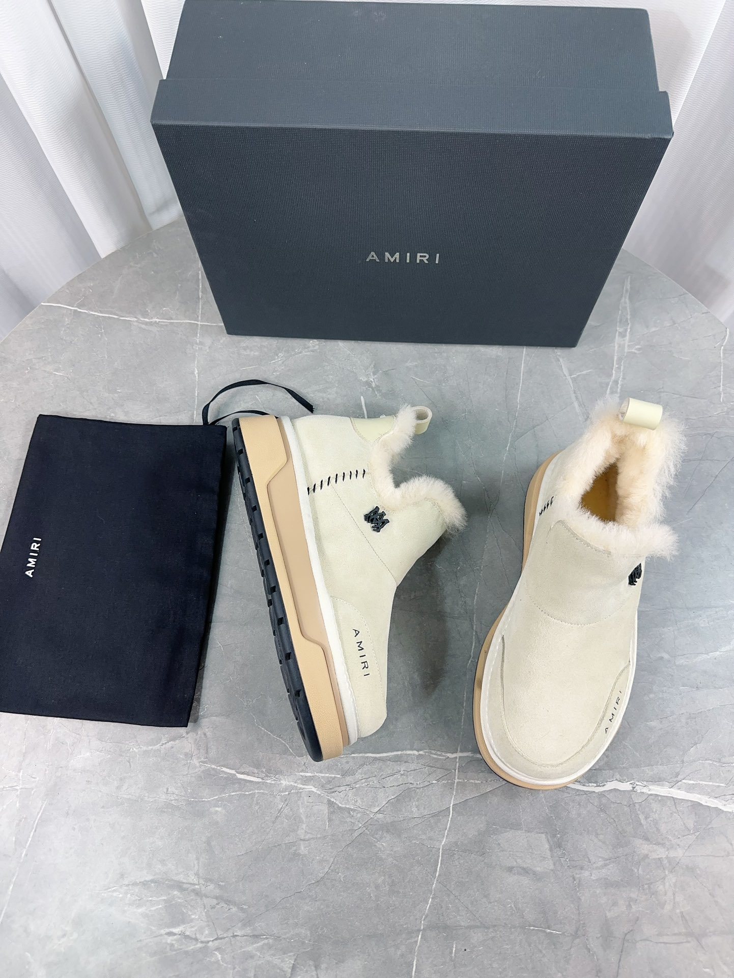 Amiri 7030 Series: Thick Boots with Unique Design and Warm Interior - 图片 3
