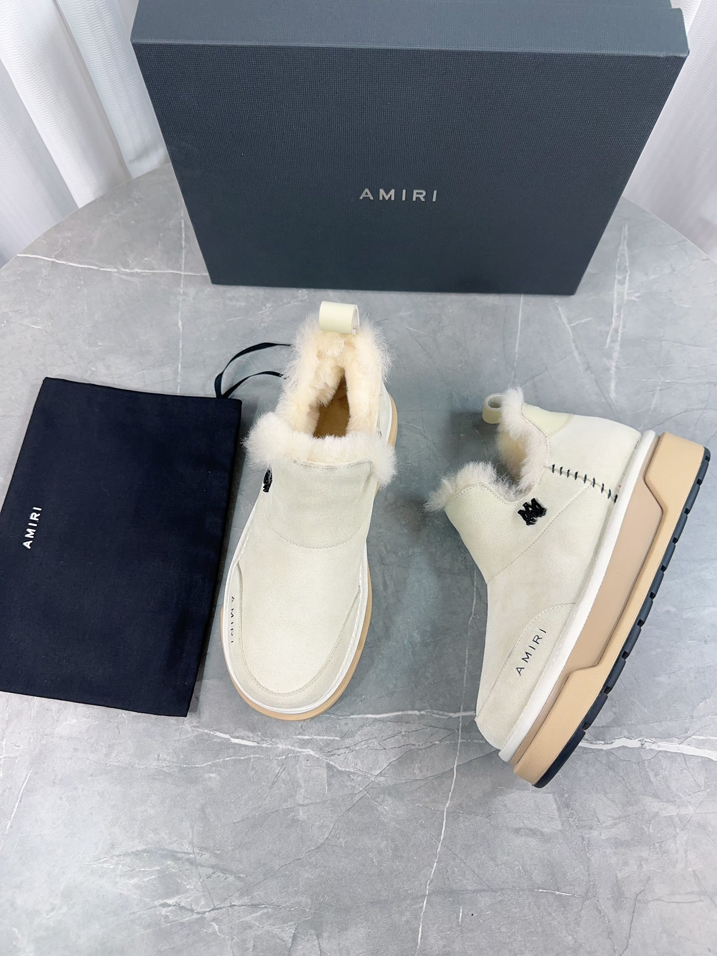 Amiri 7030 Series: Thick Boots with Unique Design and Warm Interior - 图片 2