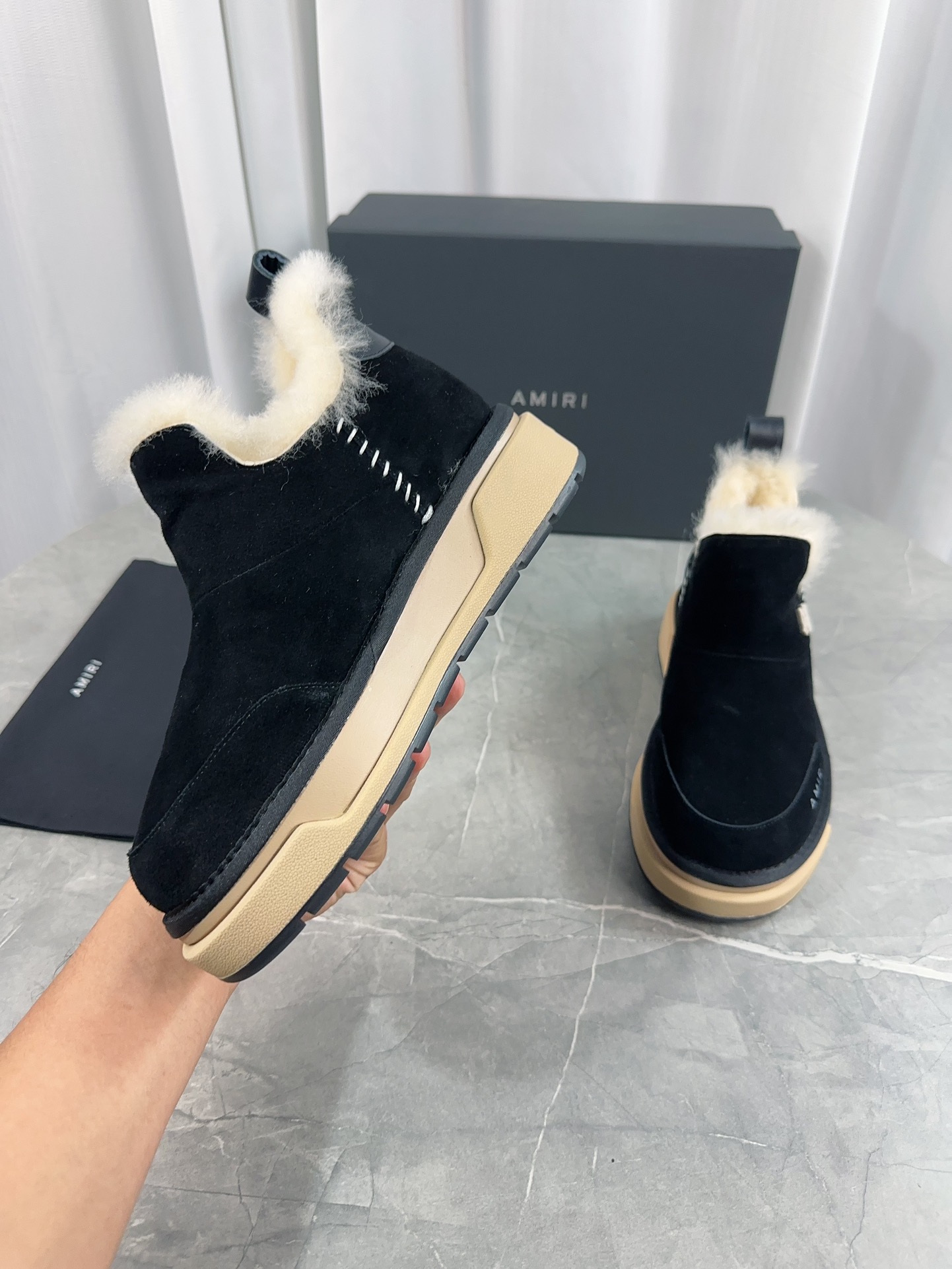 Review of 700 Amiri 7030 Series Boots: Thick, Warm, and Stylish Craftsmanship - 图片 4