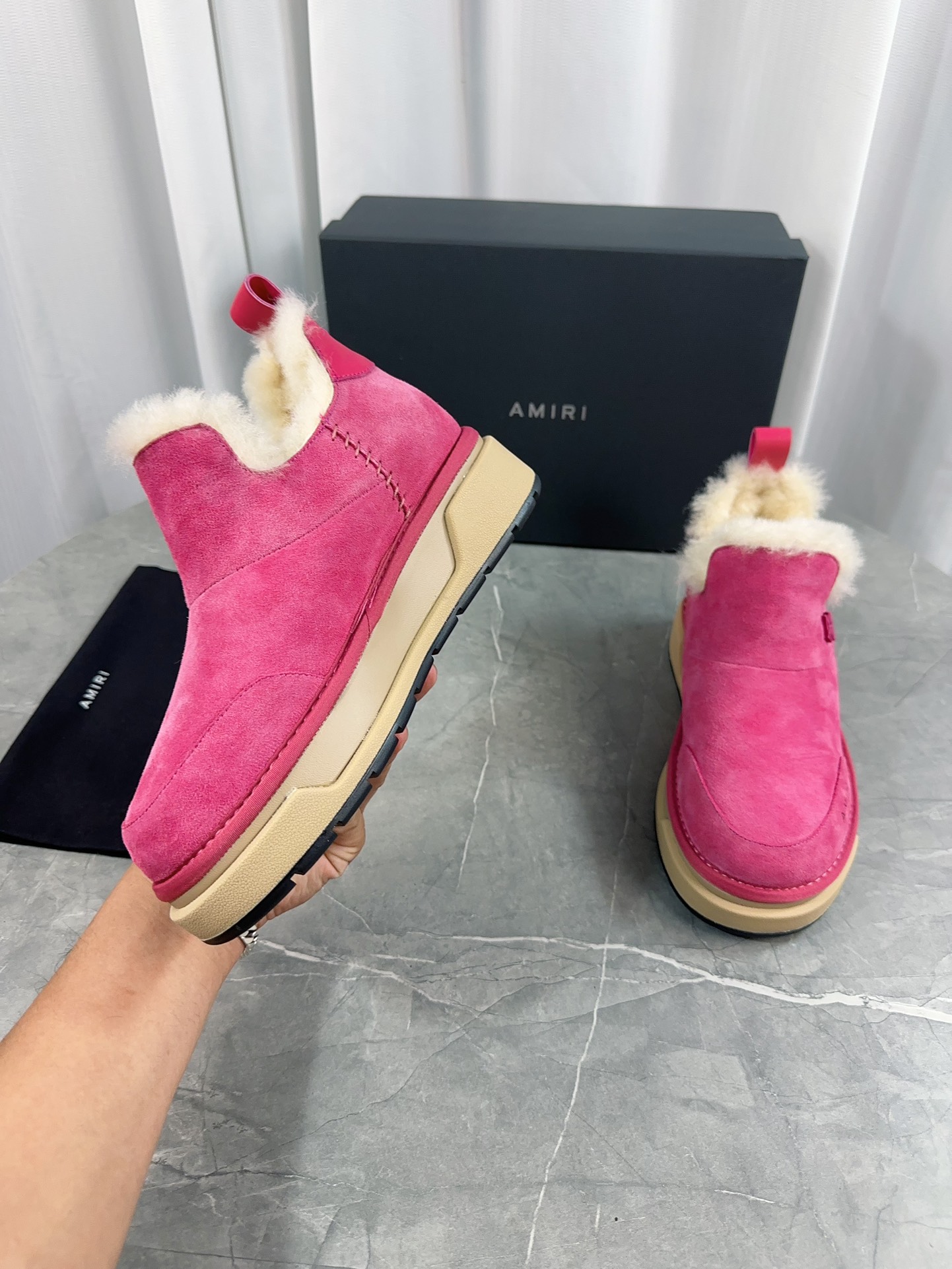 Amiri 7030 Series Boots: Stylish, Warm, and Skip-Proof with Unique Design Technique - 图片 3
