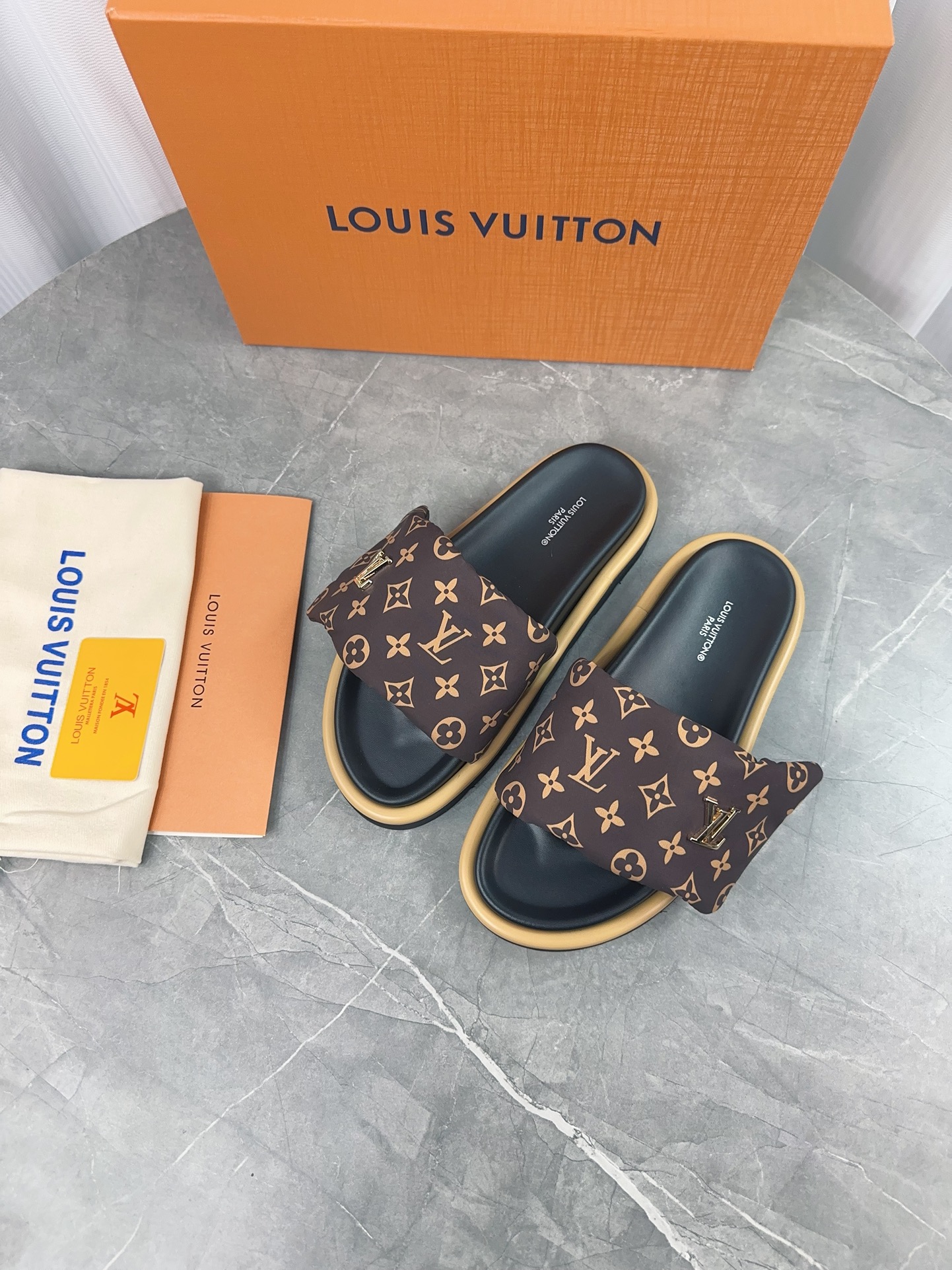 Louis Vuitton Pool Pillow Comfort Flat Sandal Monogram Brown 4 i1703165602 5076 0