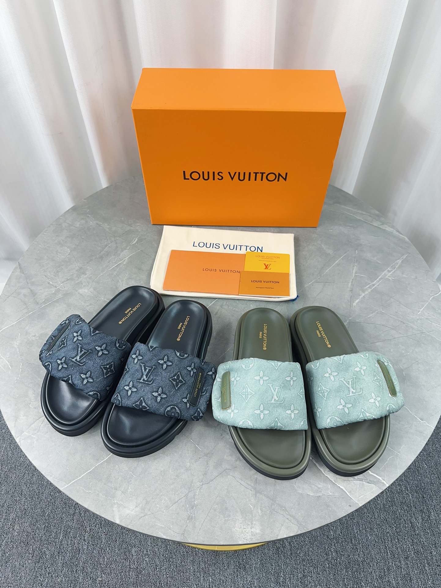 Louis Vuitton Schoenen Pantoffels Koop 2024 replica
 Stof Rubber Schapenvacht