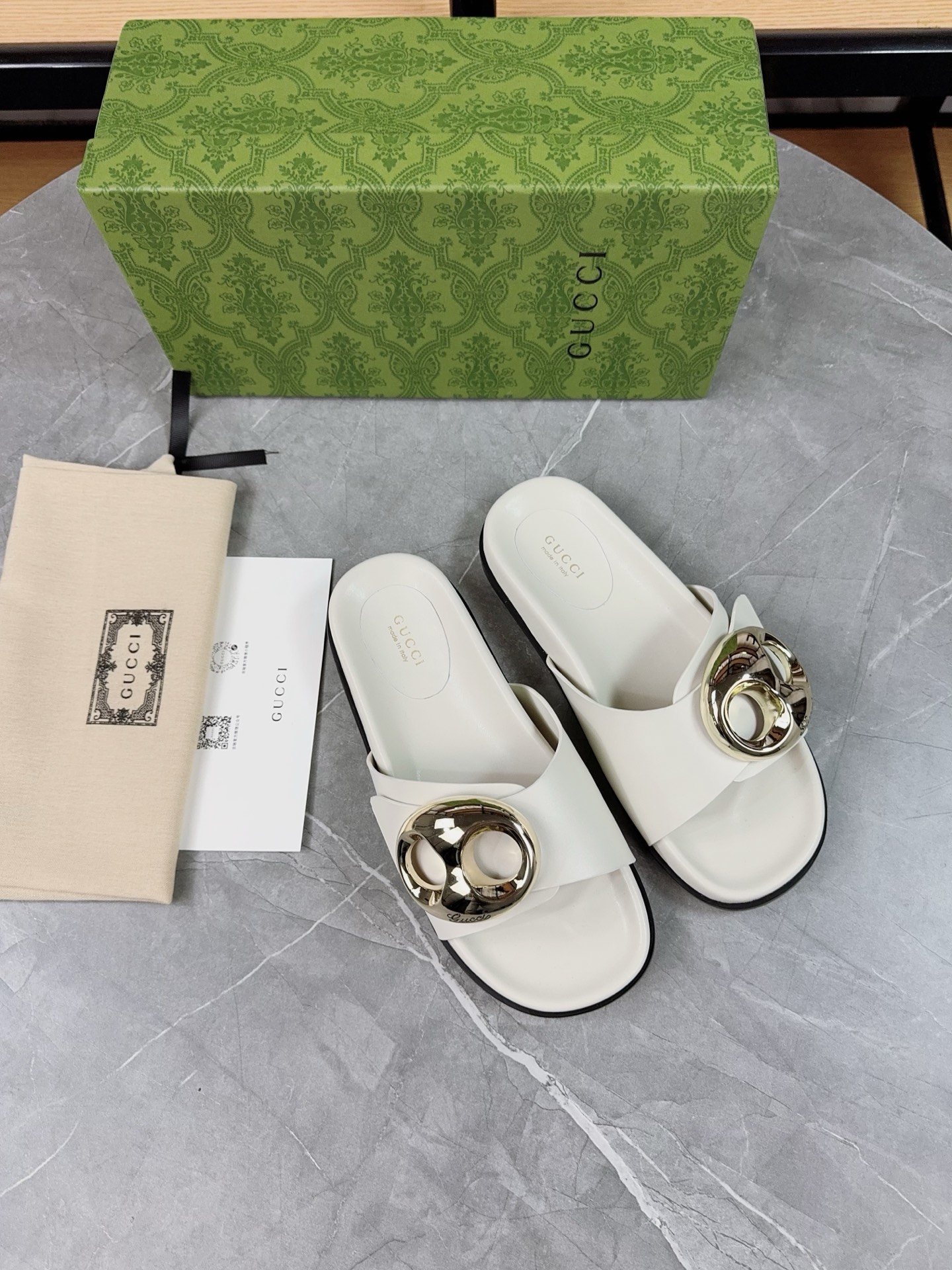Gucci Women's White Leather Sandals with Gold-Tone Hardware and Open Toe