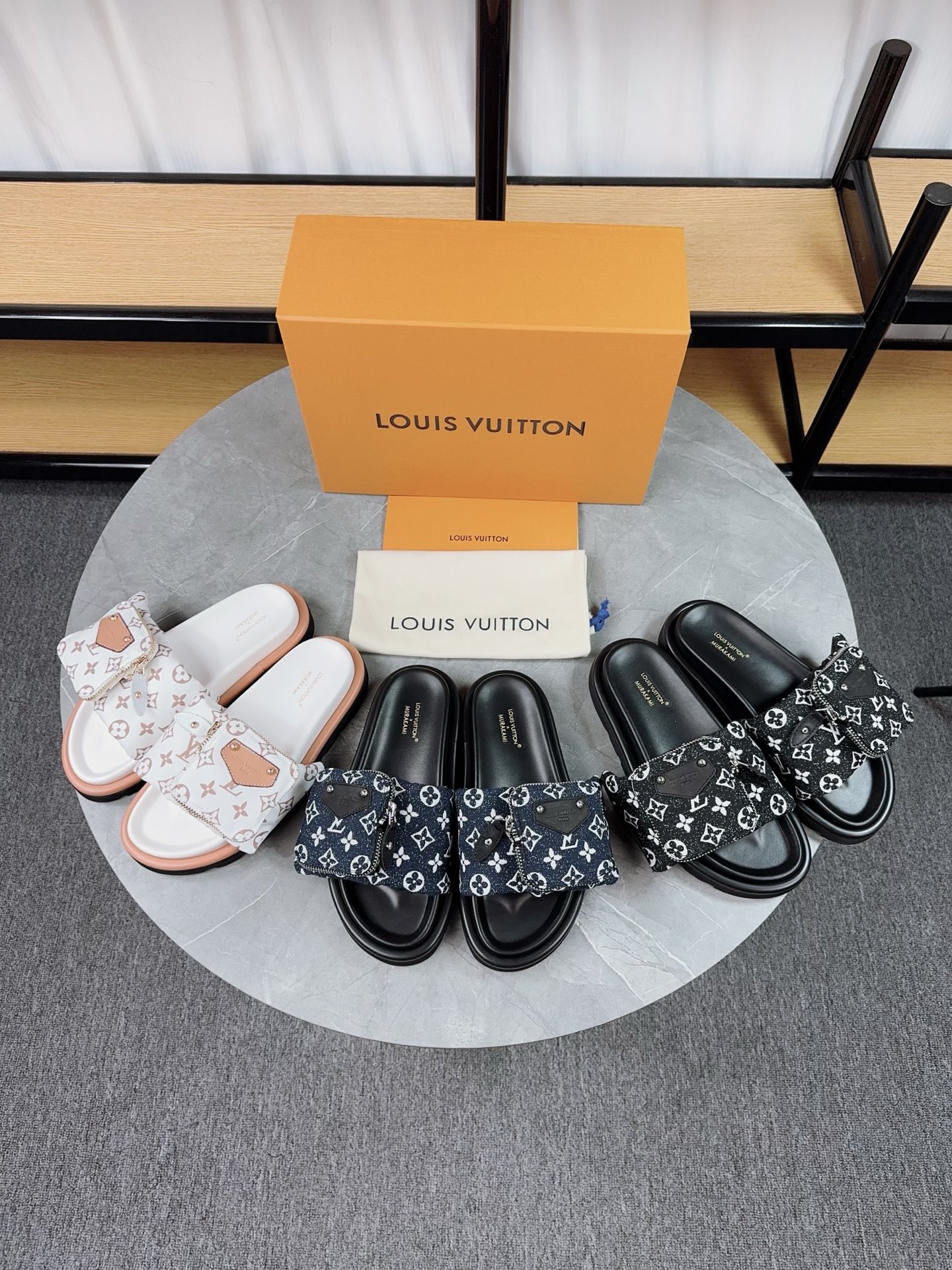 Louis Vuitton Pool Pillow Comfort Flat Sandal Monogram Fabric Black 7 i1739962508872 1135 0 0