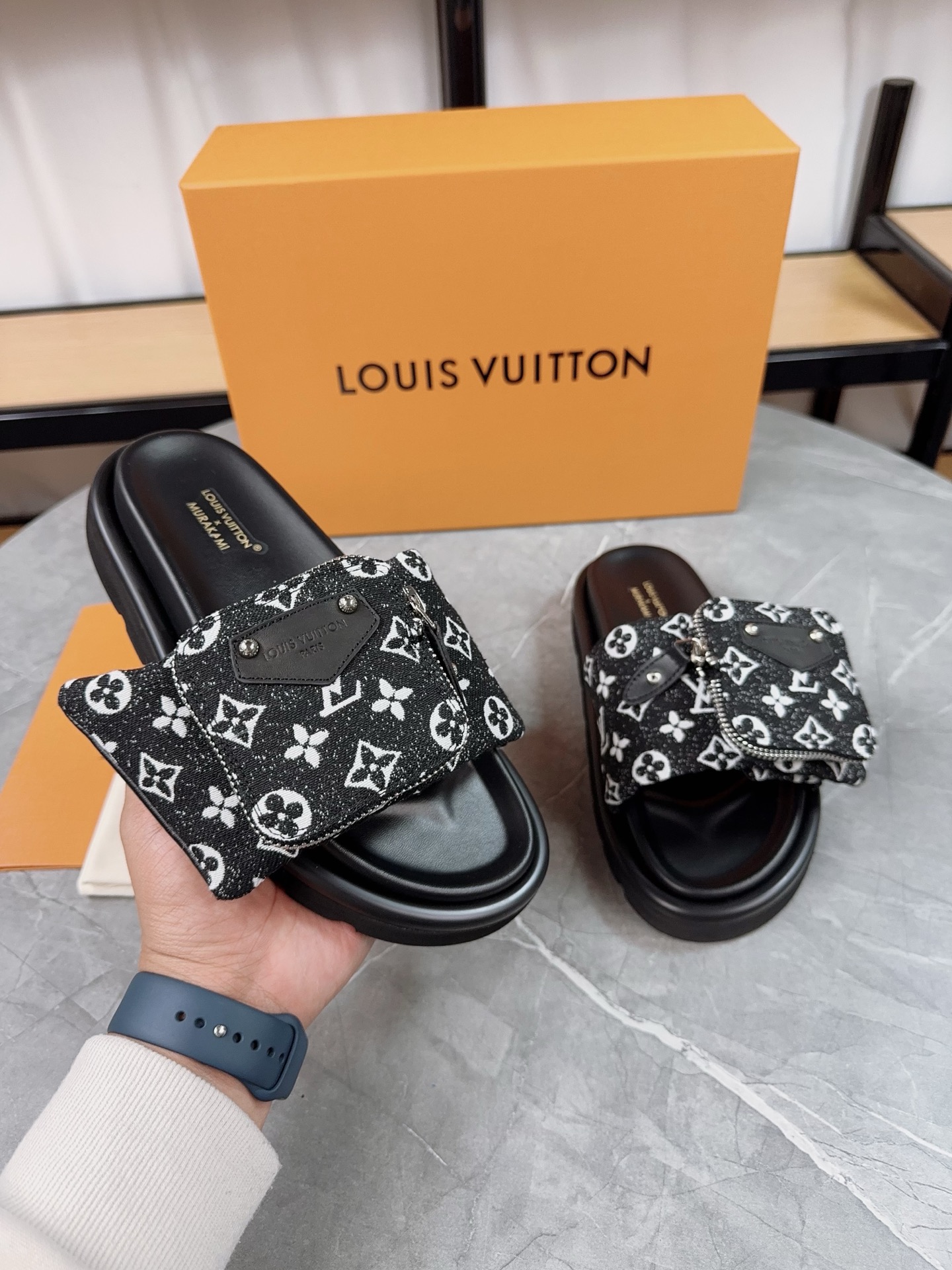 Louis Vuitton Pool Pillow Comfort Flat Sandal Monogram Fabric Black 11 i1739962542812 2268 0 9